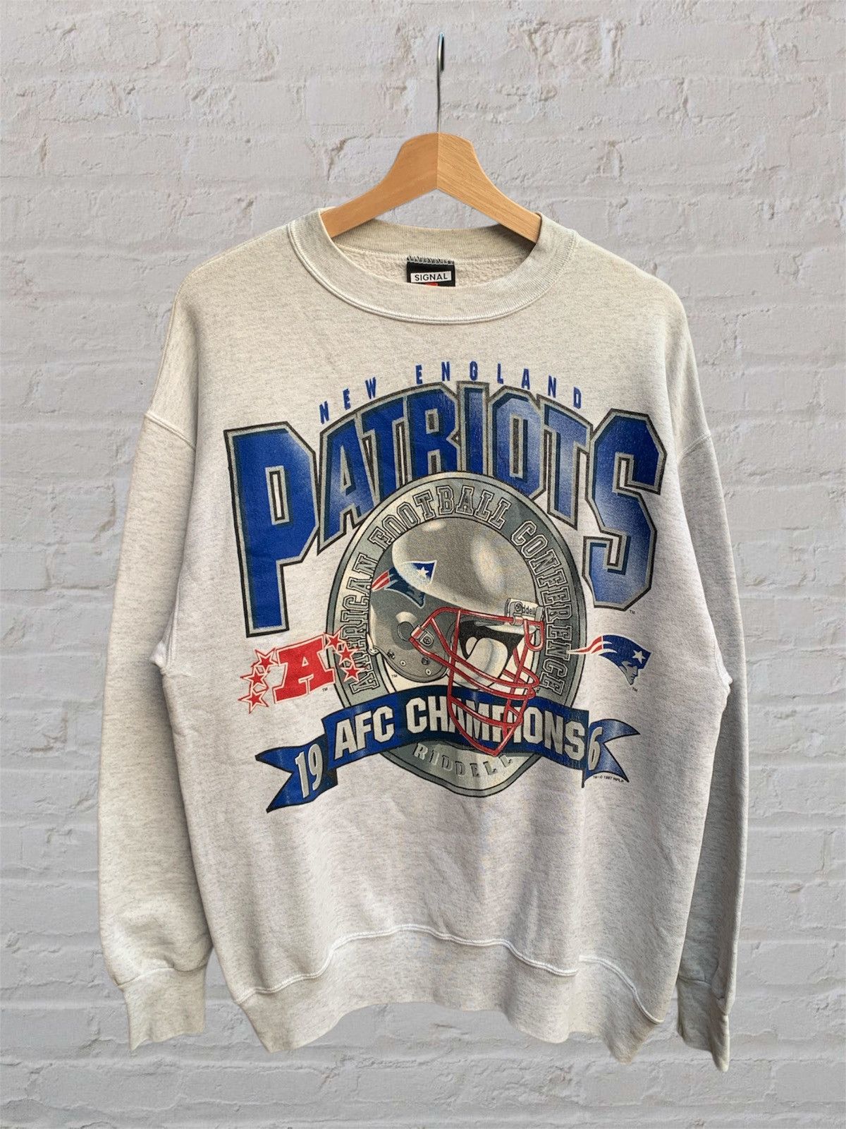 VINTAGE 90's NFL NEW ENGLAND PATRIOTS SWEATSHIRT