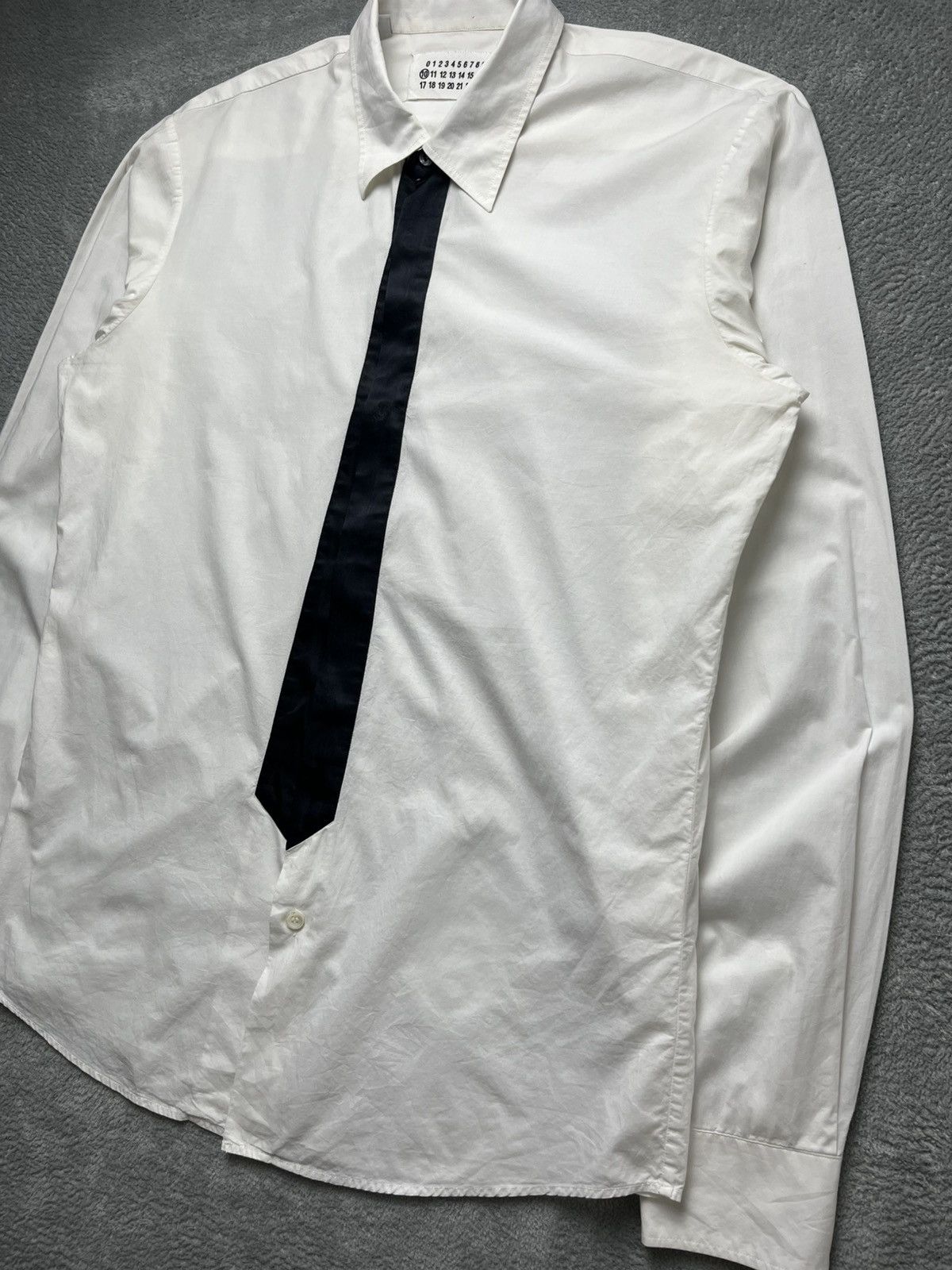 Maison Margiela Maison Margiela - SS/08 trompe black “Tie Illusion” Shirt Size US S / EU 44-46 / 1 - 3 Thumbnail
