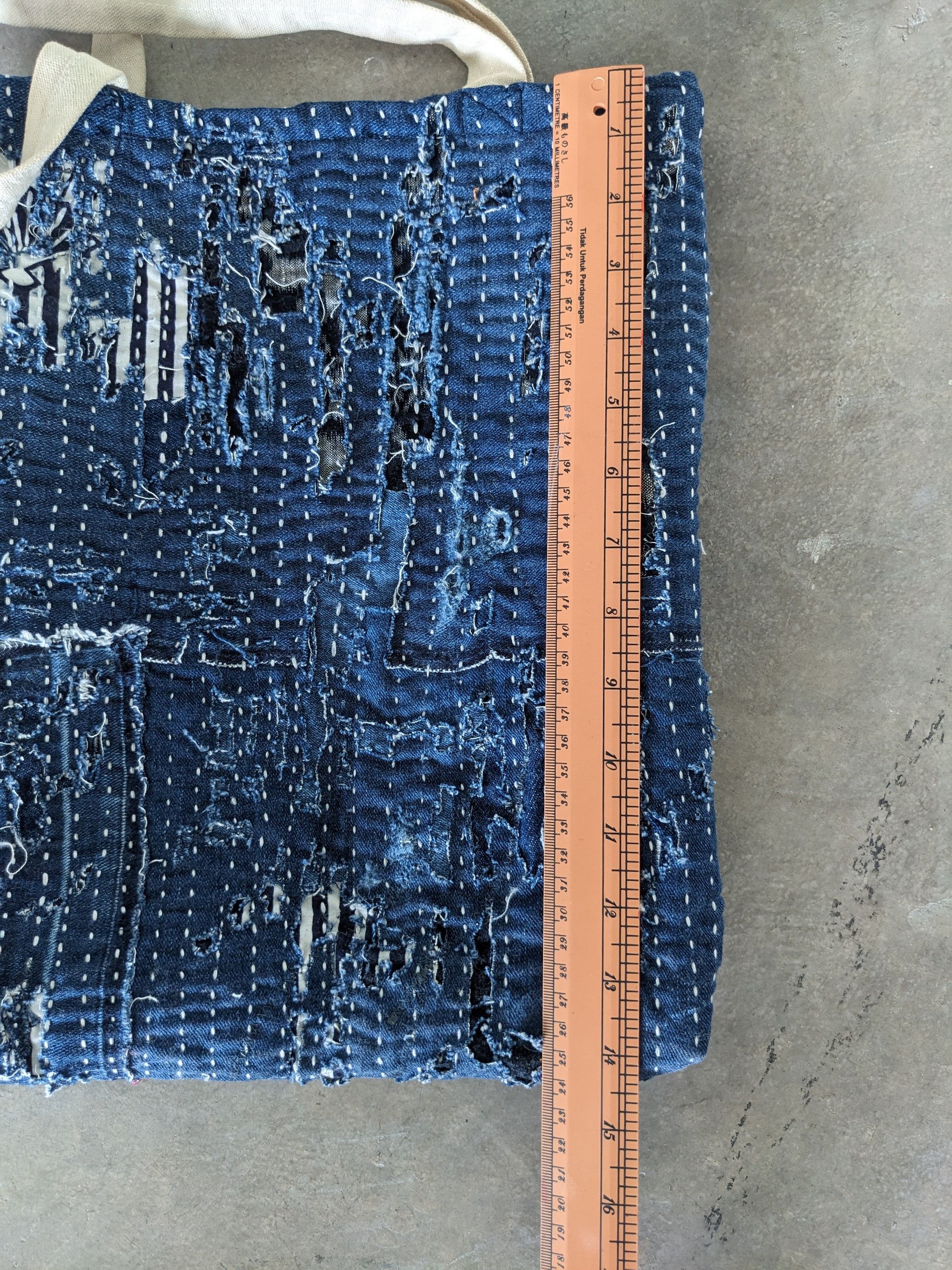 Art Comes First × Japanese Brand Denim Tote Bag Boro Sashiko Inspired Kapital Boro Jeans Size ONE SIZE - 10 Thumbnail