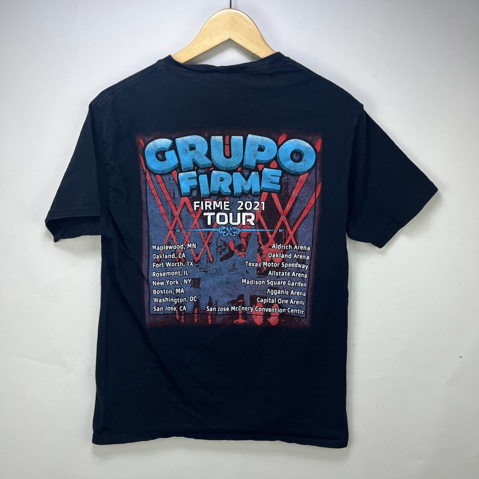Vintage Grupo Firme 2021 Tour Medium Banda Mexico Frontera Tequila Size US M / EU 48-50 / 2 - 6 Thumbnail