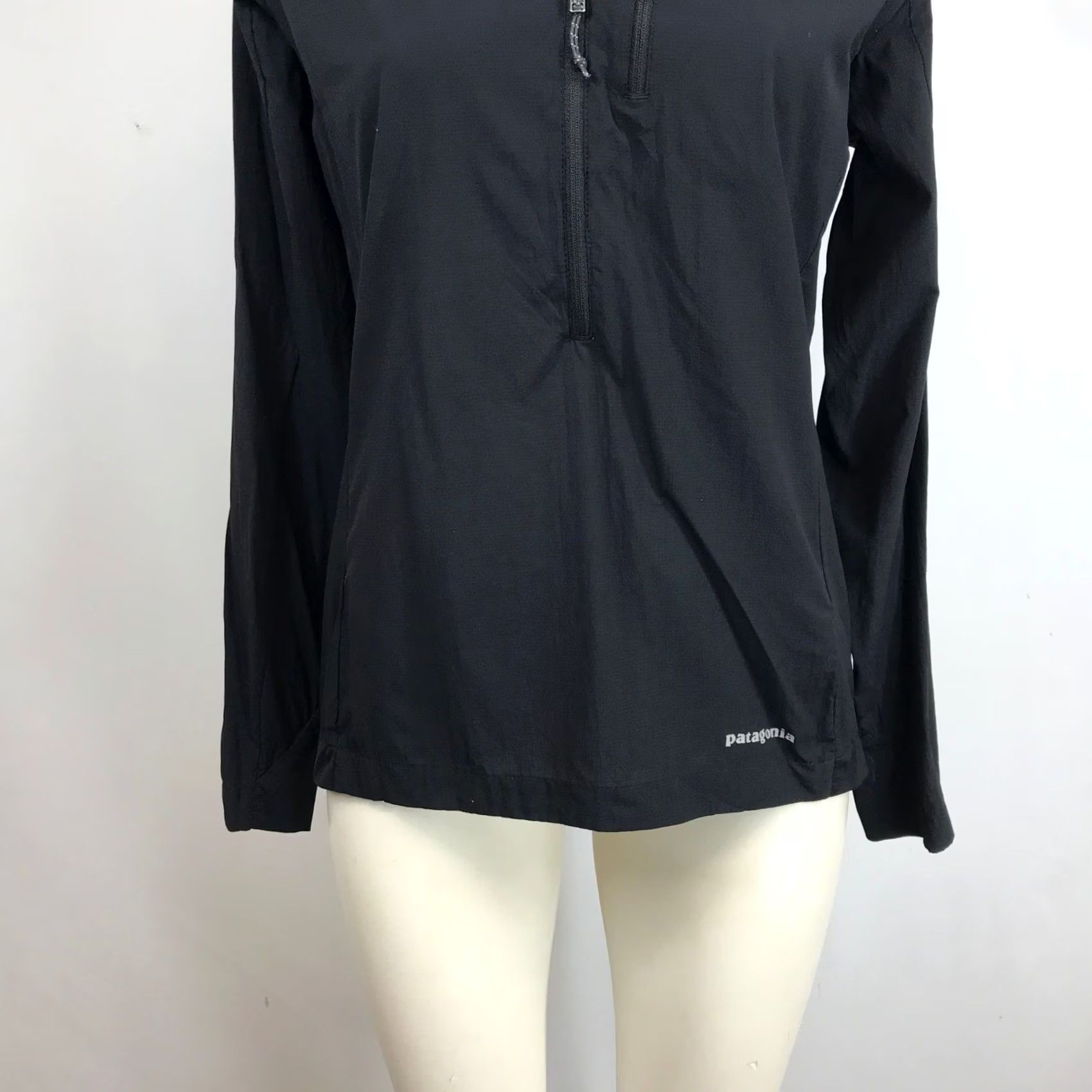 Patagonia Patagonia Womens Black Nylon Half Zip Pullover Jacket S Windbreaker Jacket Pullover Womens Black Nylon Half-Zip Pullover Jacket S Patagonia Size S / US 4 / IT 40 - 3 Thumbnail