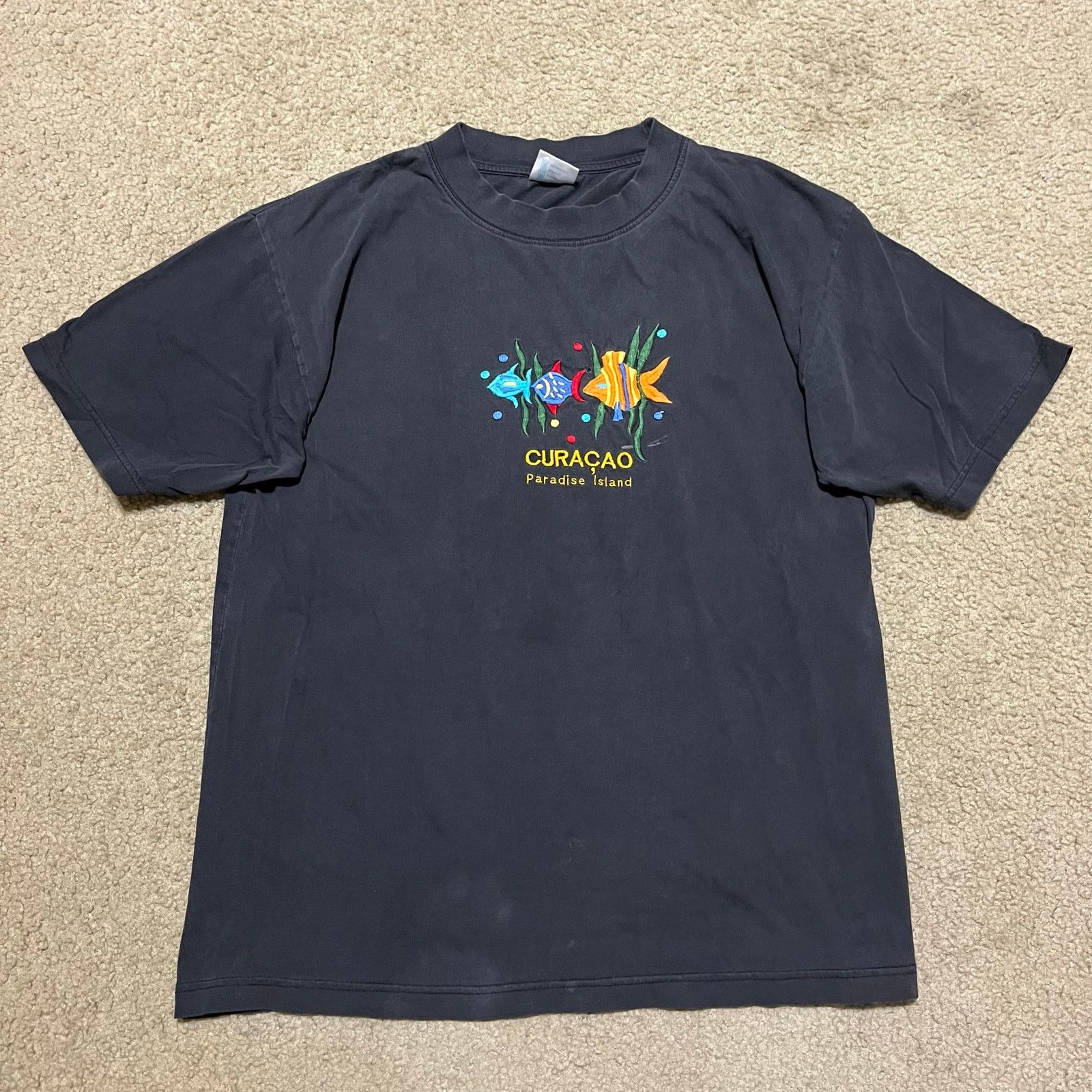 Other Vintage Curaçao Tropical Fish Embroidered Black Shirt XL Size US XL / EU 56 / 4 - 1 Thumbnail