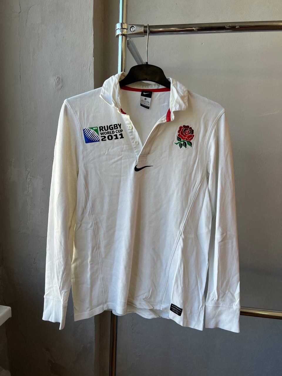 2011 ENGLAND TEAM IRB WORLD CUP RUGBY JERSEY RARE SHIRT SZ M