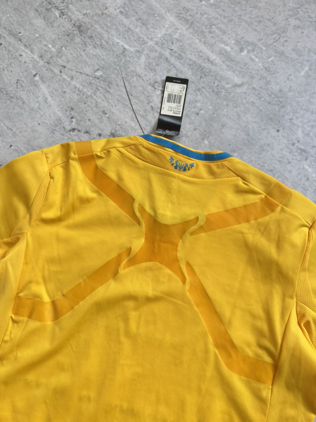 Other 🇺🇦Ukraine Jersey NWT NEW tee Football Rare Mydrik Style Size US L / EU 52-54 / 3 - 11 Thumbnail