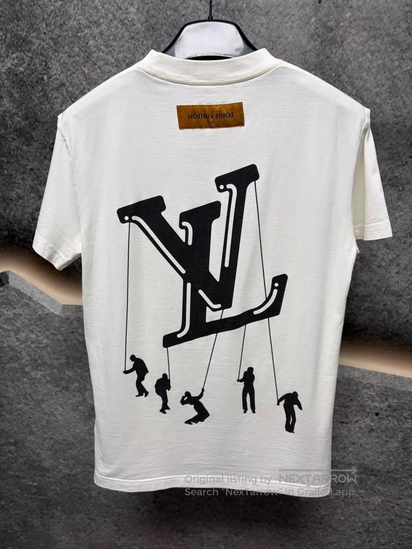 Louis Vuitton White Short-Sleeve Graphic T-Shirt. Size US XS / EU 42 / 0 - 2 Thumbnail