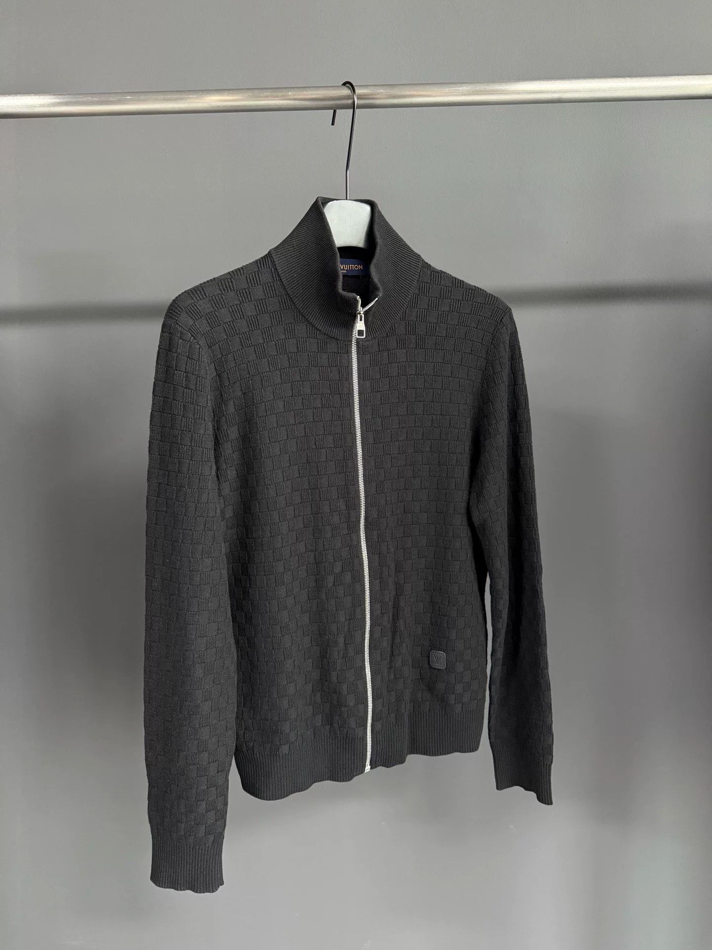 Louis Vuitton Louis Vuitton Wool Black Sweater S Women Size S / US 4 / IT 40 - 1 Thumbnail