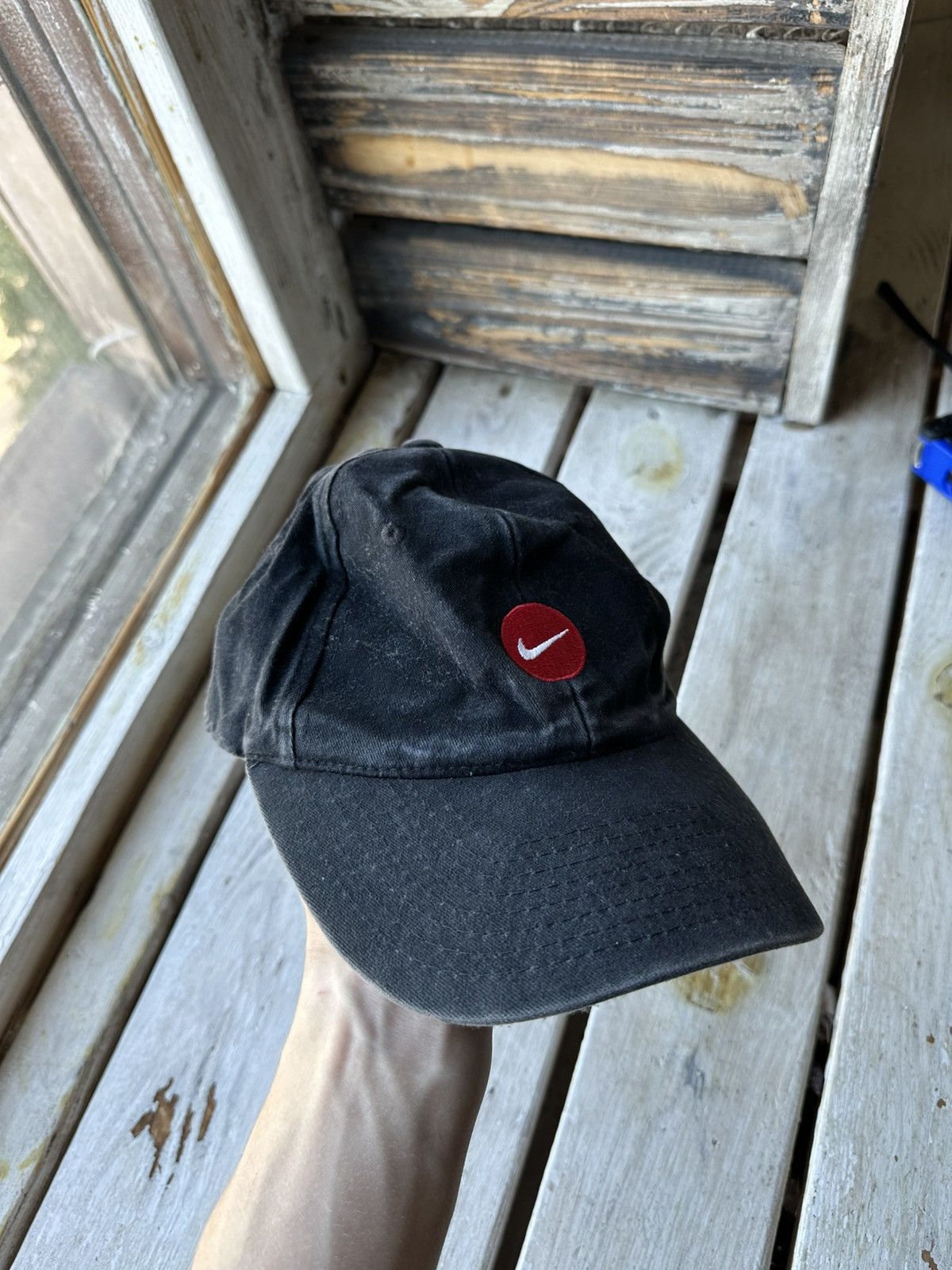 Nike 90s 🚨NIKE SWOOSH RARE Black SnapBack baseball cap hat Size ONE SIZE - 1 Thumbnail