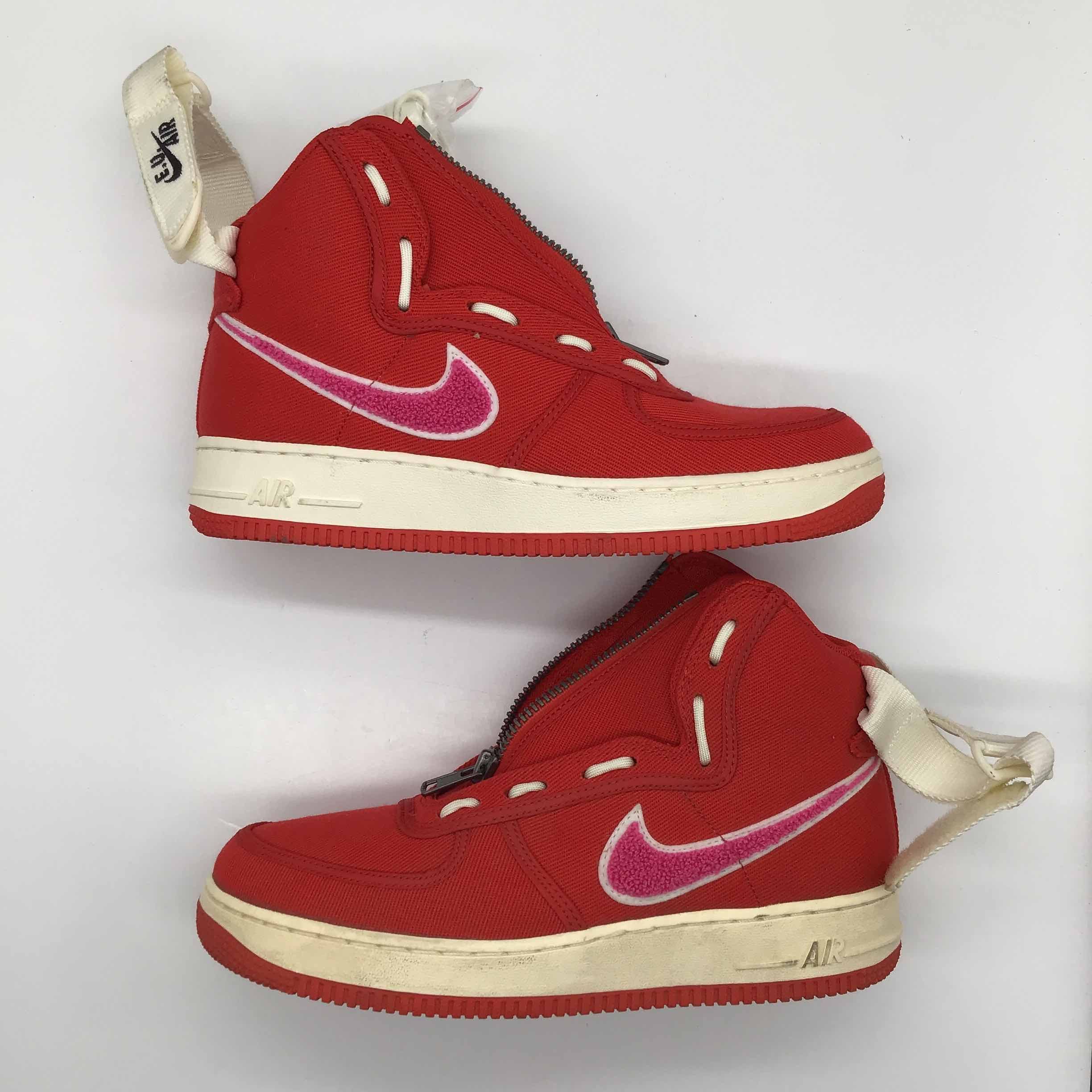 Nike Emotionally Unavailable x Air Force High Heart