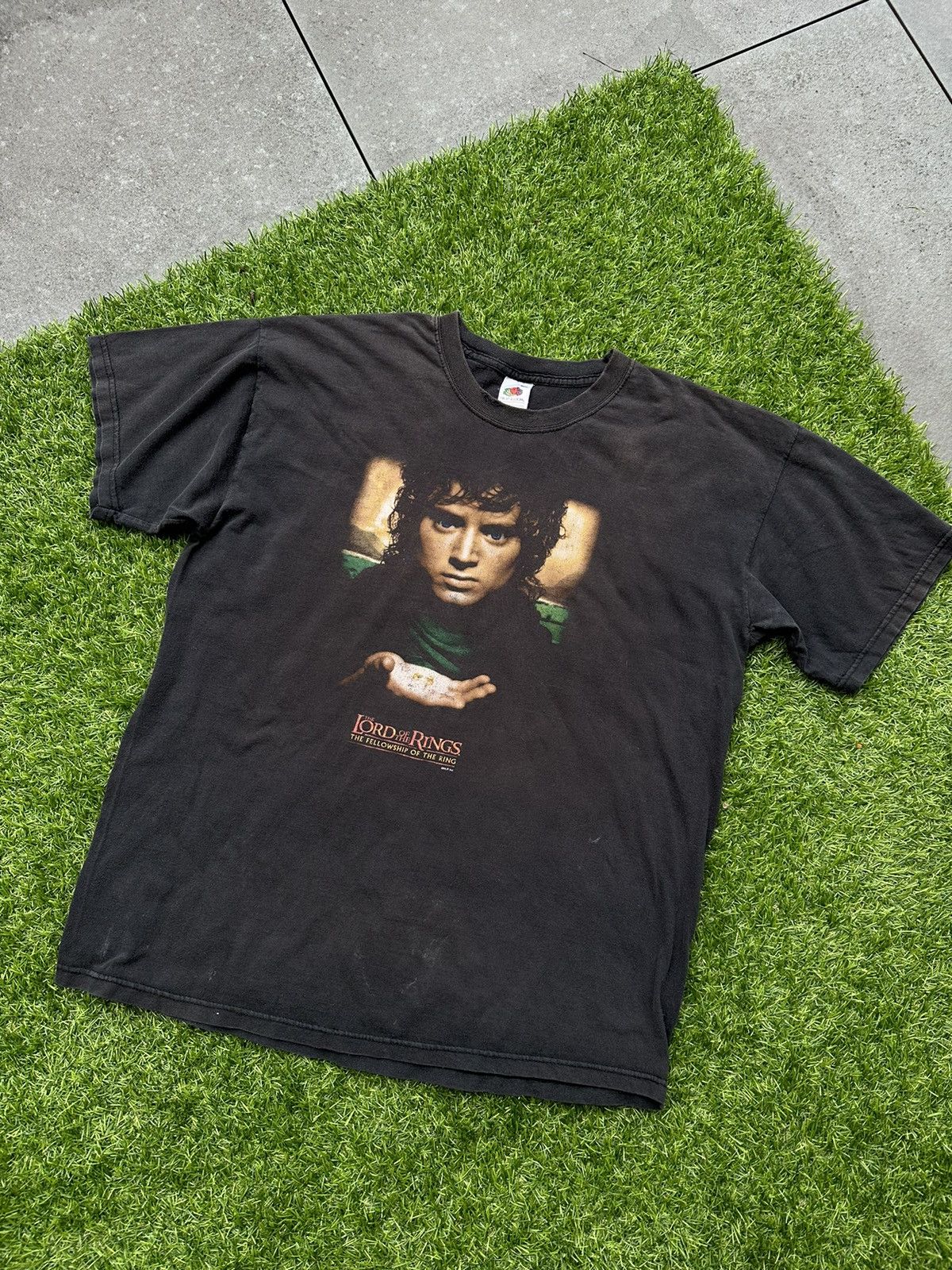 Movie Rare Lord Of The Rings 2001 Frodo T-Shirt | Grailed