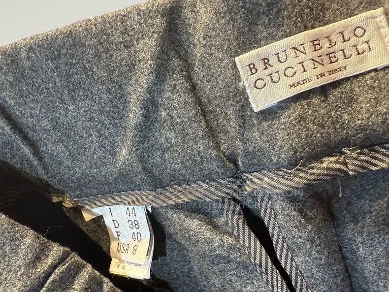 Brunello Cucinelli Brunello Cucinelli Gray Sweater Size 28" / US 6 / IT 42 - 5 Thumbnail
