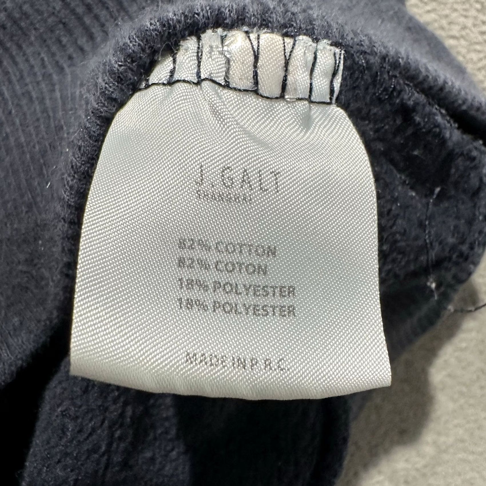 Brandy Melville Brandy Melville Sweatshirt Crewneck Navy USA Flag John Galt Los Angeles 1984 O/S Womens Size ONE SIZE - 6 Thumbnail