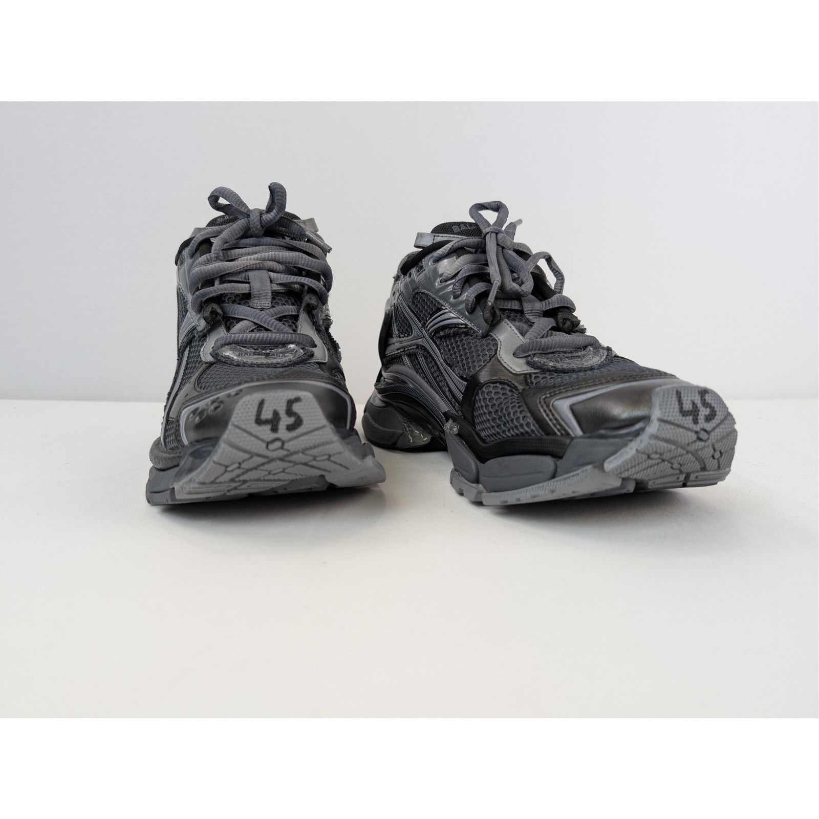 Balenciaga o1rshd1 Mesh and Rubber Runner Sneaker in Dark Grey / Black Size US 12 / EU 45 - 6 Thumbnail