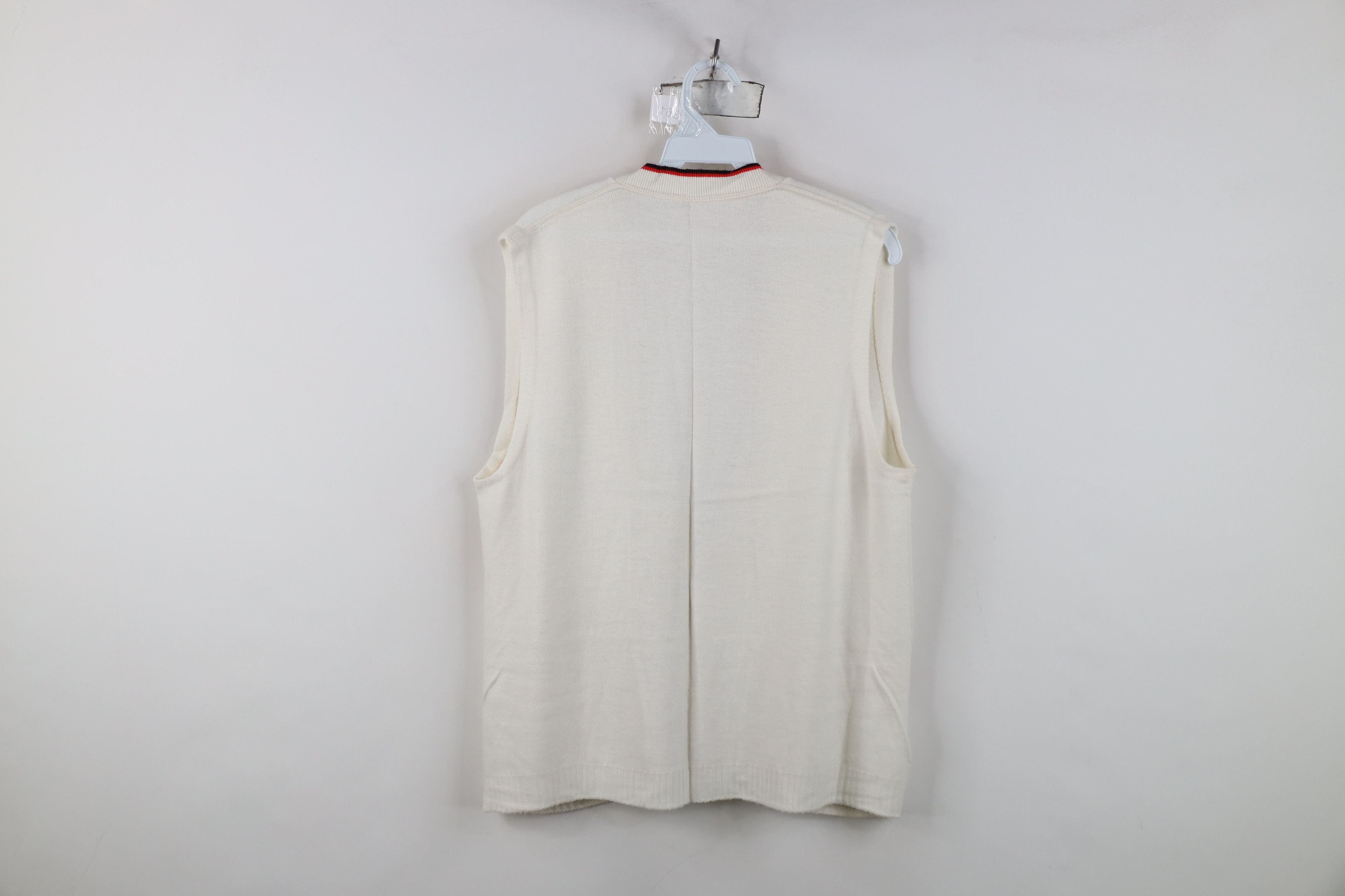 Vintage Vintage 50s Rockabilly Cat Eye Button Soft Knit Sweater Vest Size US M / EU 48-50 / 2 - 11 Thumbnail