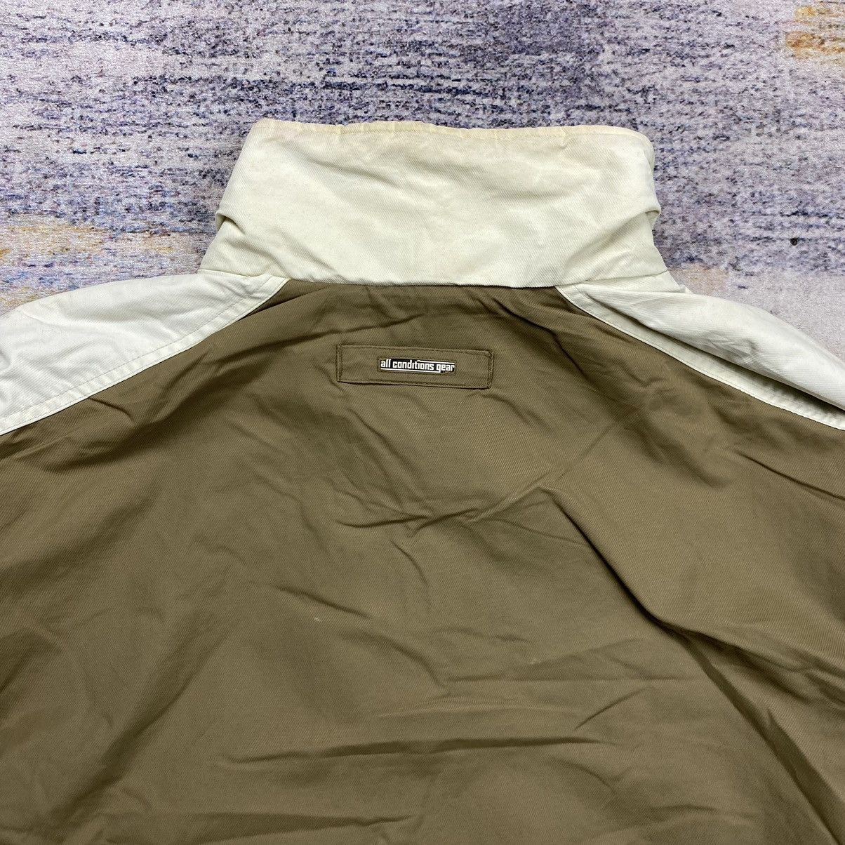 Nike ACG vintage nike acg jacket Size US L / EU 52-54 / 3 - 5 Thumbnail
