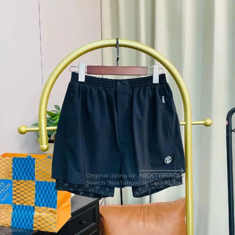 Louis Vuitton Louis Vuitton Black Nylon Women's Shorts . Size 23" - 1 Thumbnail