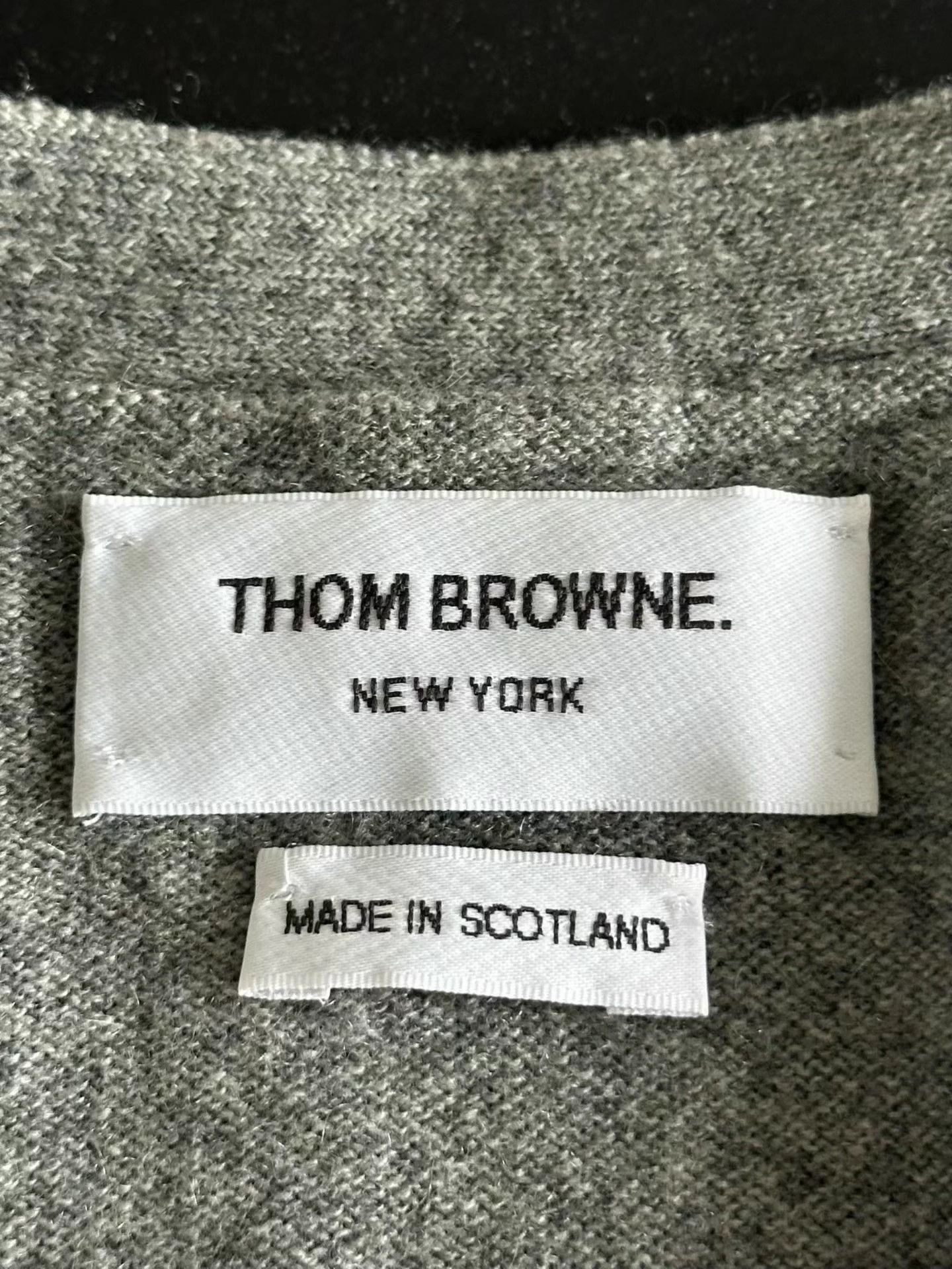 Thom Browne Thom Browne Grey Cashmere Cardigan 36 98 New Size XS / US 0-2 / IT 36-38 - 3 Thumbnail