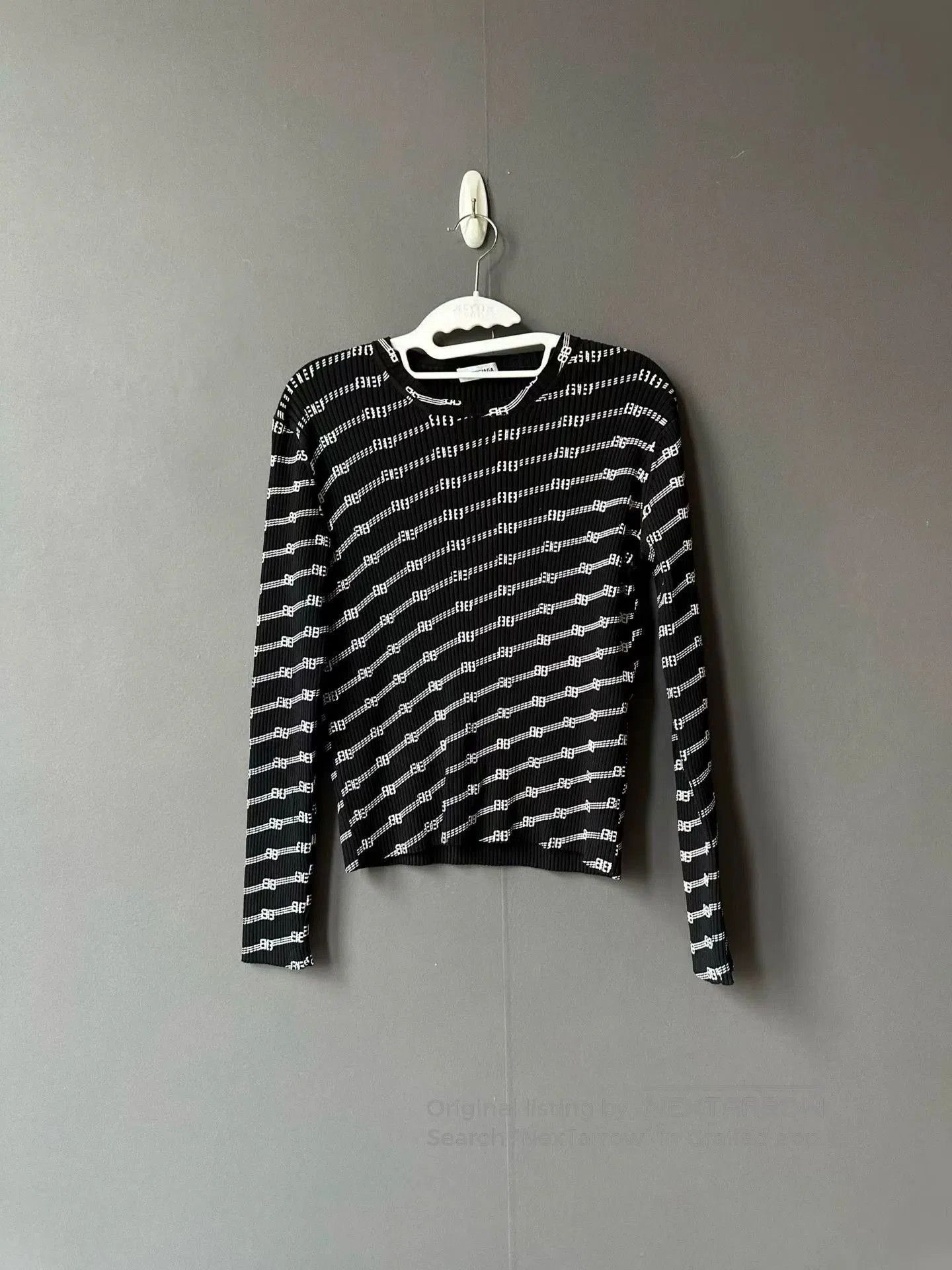 Balenciaga Balenciaga Bullet Comment Knit Sweater. Size US S / EU 44-46 / 1 - 1 Thumbnail