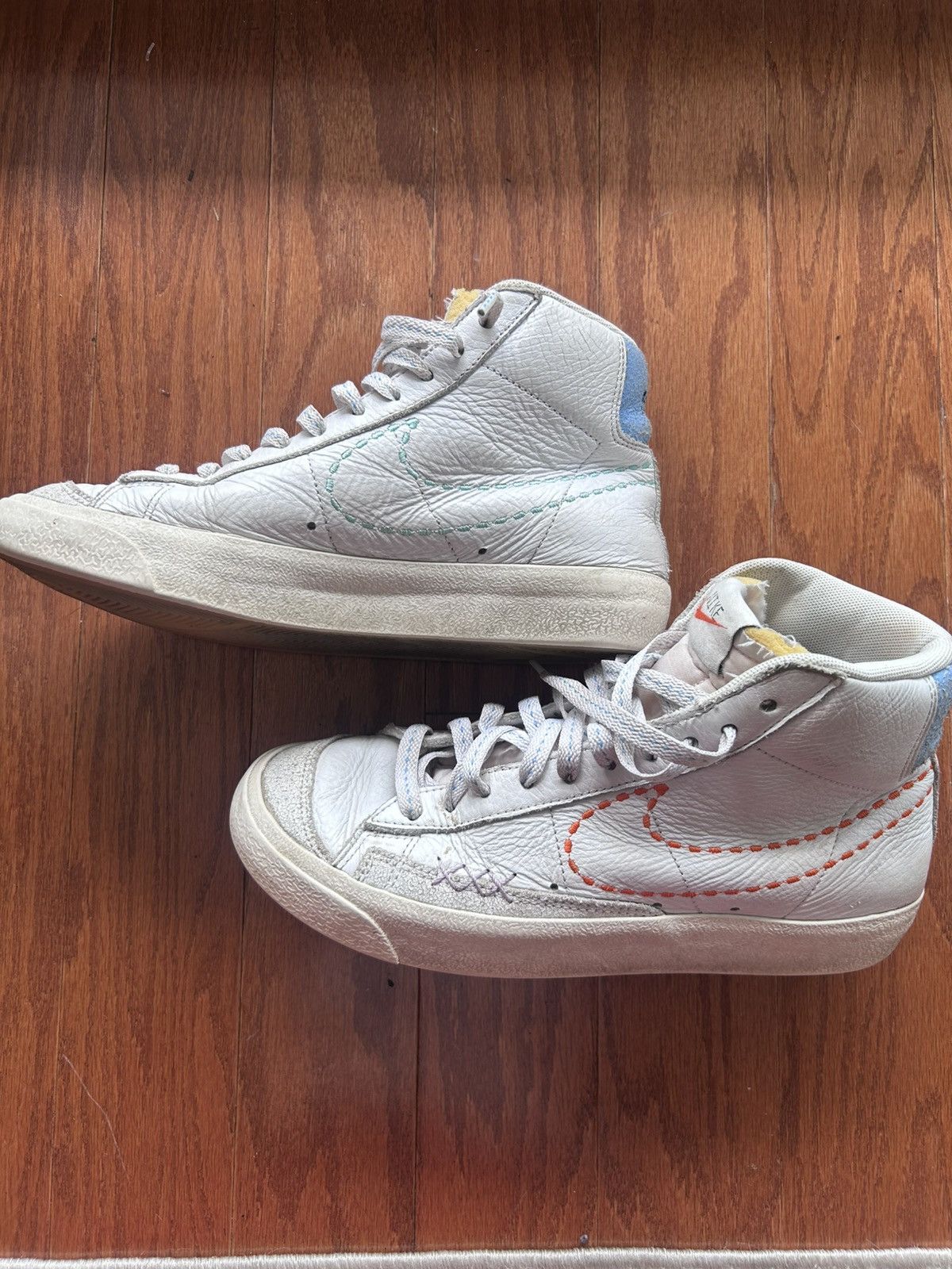 Nike Nike Blazer Mid '77 Vintage White Sneakers Size US 8.5 / EU 41-42 - 1 Thumbnail