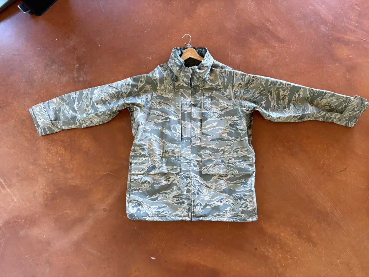Goretex USAF APECS Gore-Tex Parka — ABU Digital Tiger Stripe / Large Size US L / EU 52-54 / 3 - 1 Thumbnail