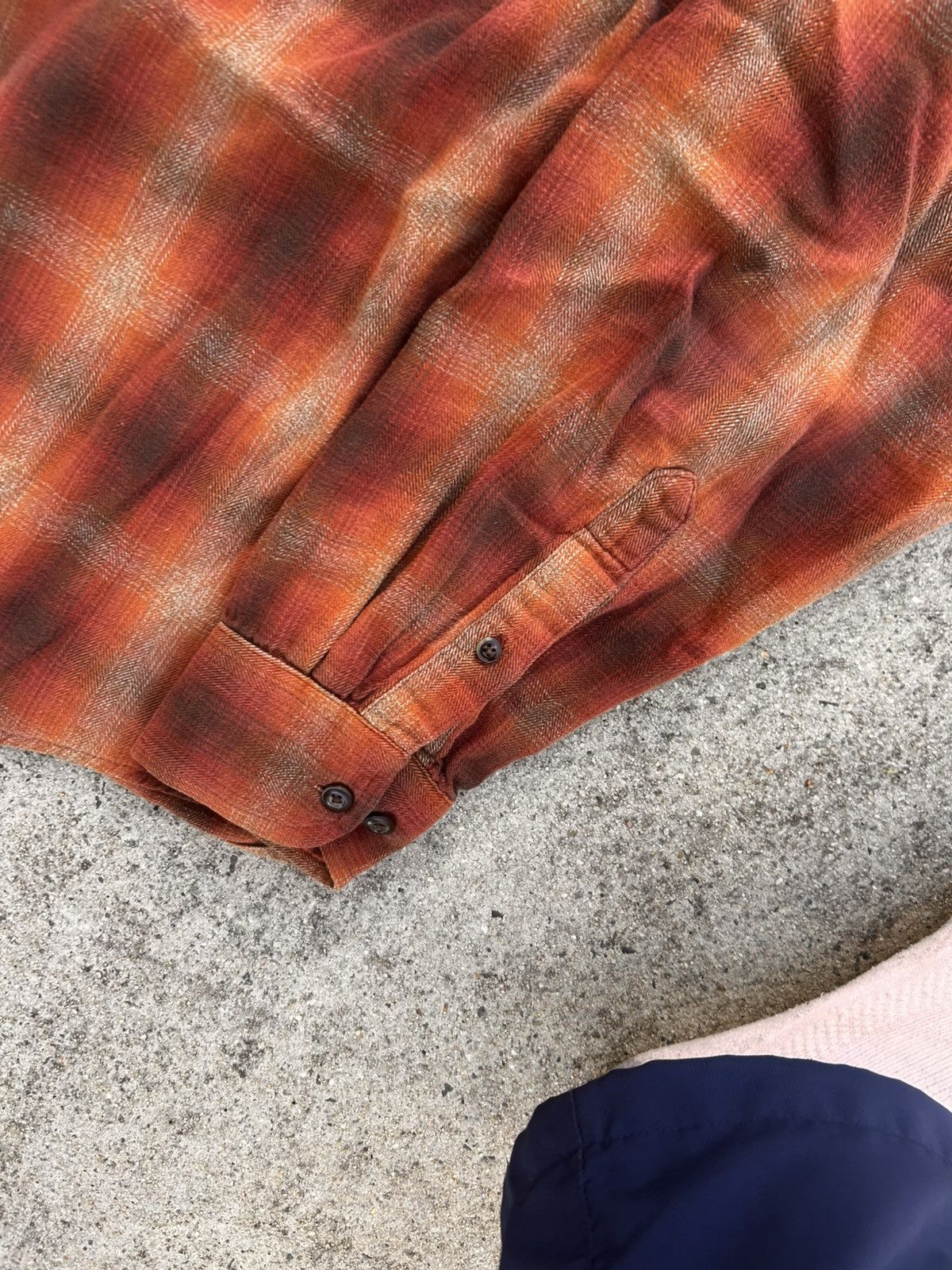 Arrow Super clean vintage arrow flannel button up Size US L / EU 52-54 / 3 - 5 Thumbnail