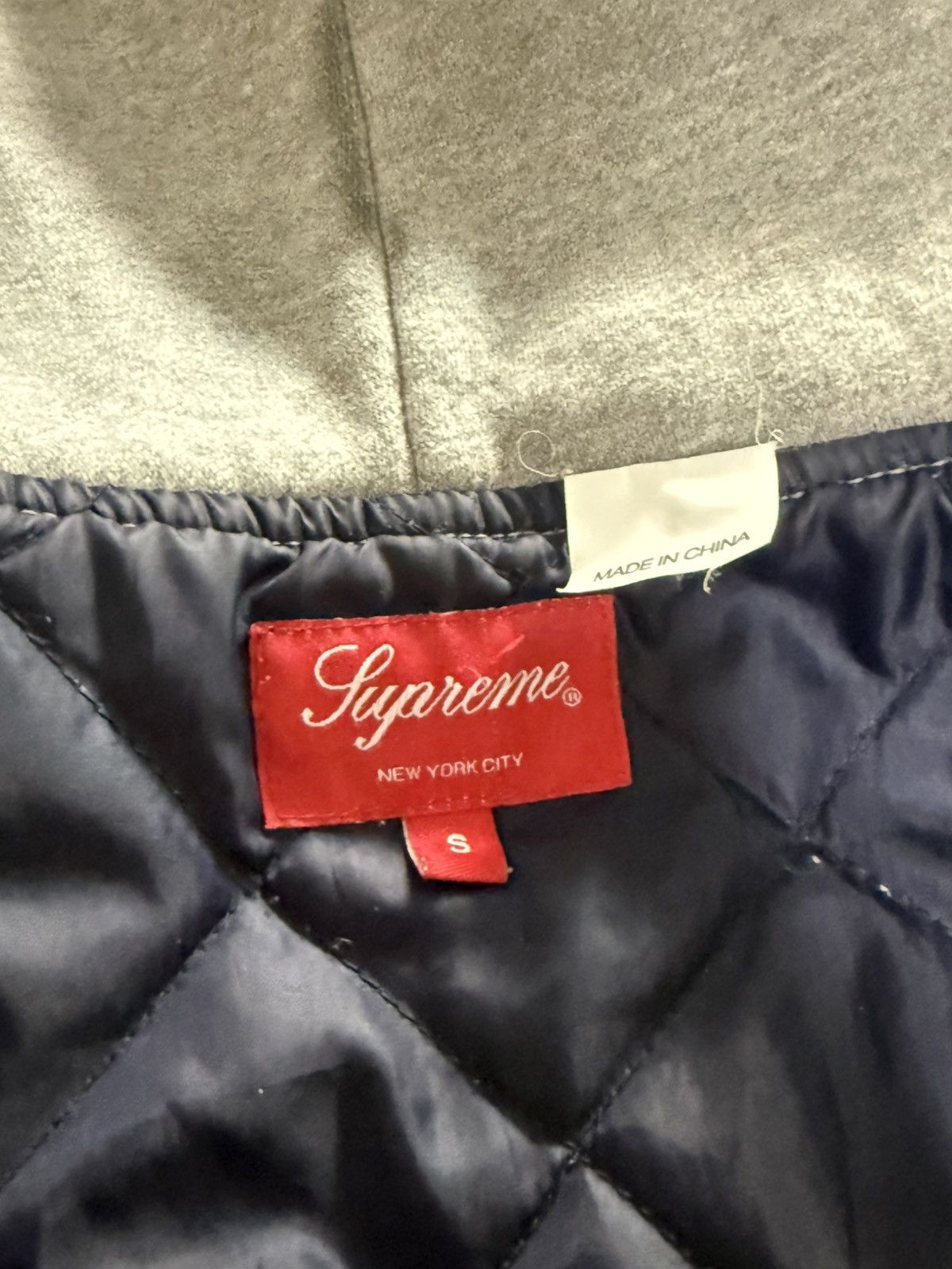 Supreme Supreme Fleece Hooded Denim Shirt Size US S / EU 44-46 / 1 - 3 Thumbnail