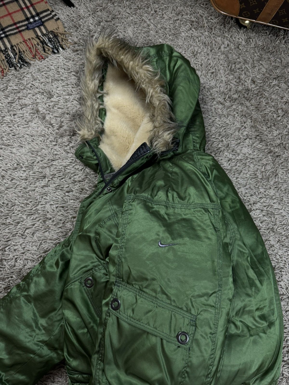 Nike Down puffer jacket Nike original casual streetwear item Size S / US 4 / IT 40 - 3 Thumbnail