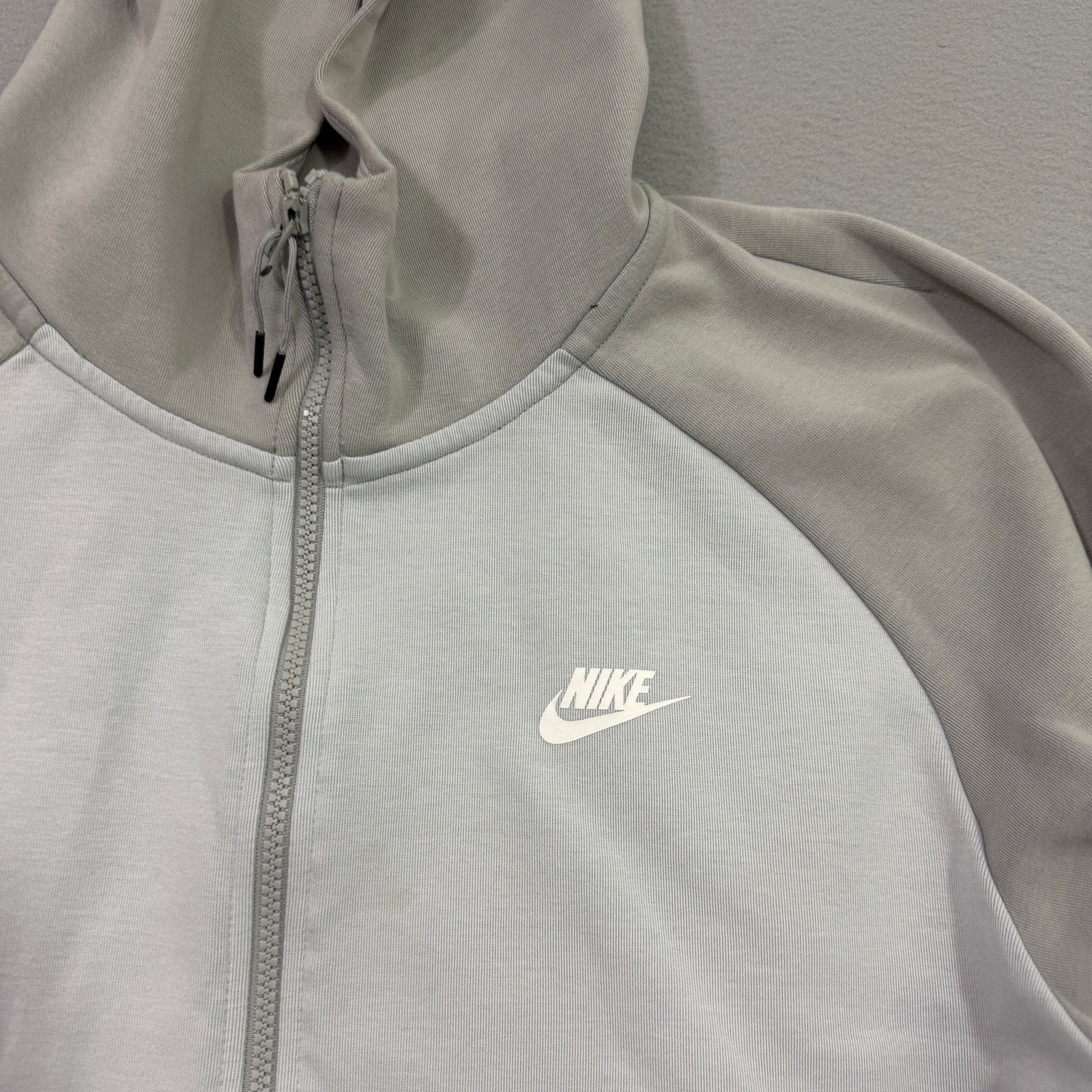 Nike Nike Tech Fleece Full Zip Hoodie Men's XL Platinum Gray Size US XL / EU 56 / 4 - 3 Thumbnail