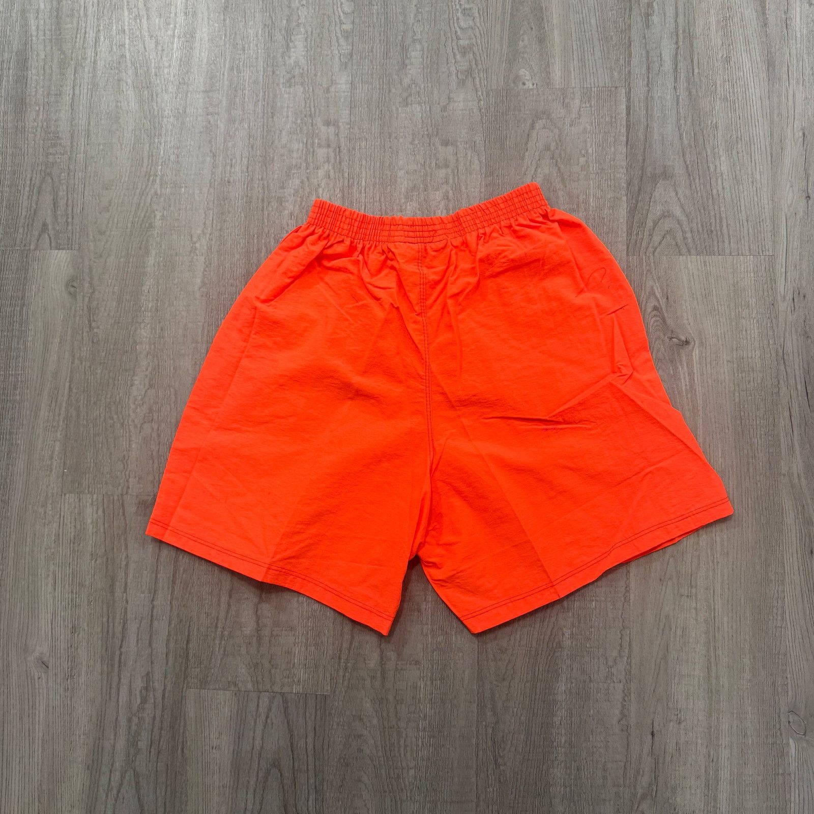 Vintage NEW Vintage USA Sport Surf Shorts Mens Medium Orange 80s Size US 26 / EU 42 - 6 Thumbnail
