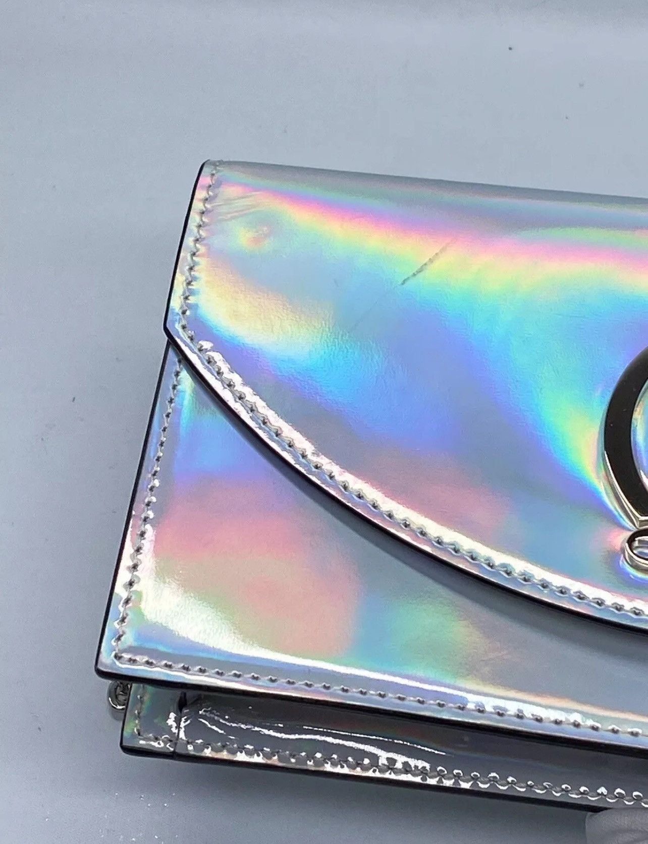Christian Louboutin Christian Louboutin iridescent leather clutch shoulder bag Size ONE SIZE - 8 Thumbnail