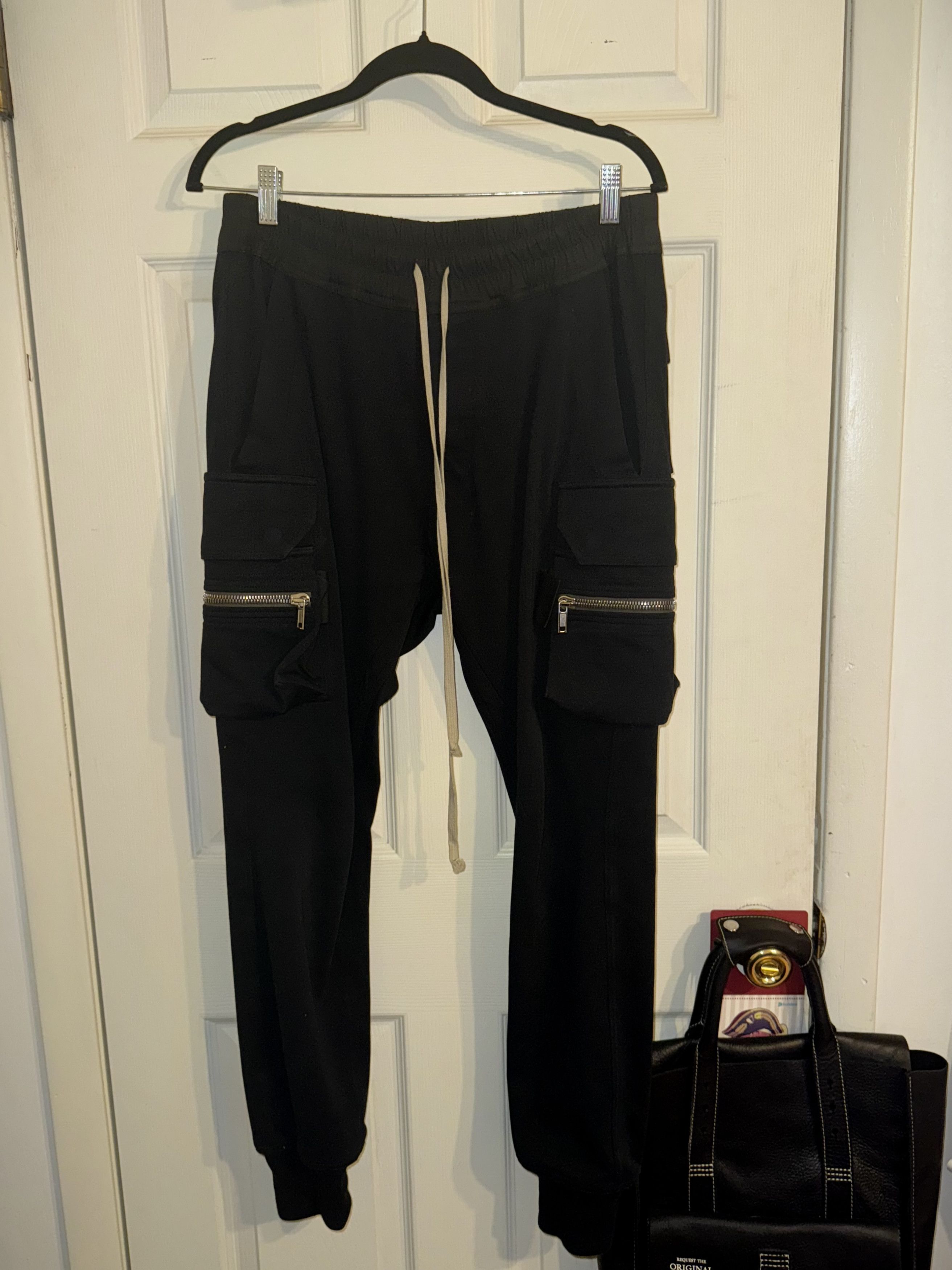 Rick Owens Rick Owens Black Mastodon Cargo jogger pants Size US 36 / EU 52 - 2 Thumbnail