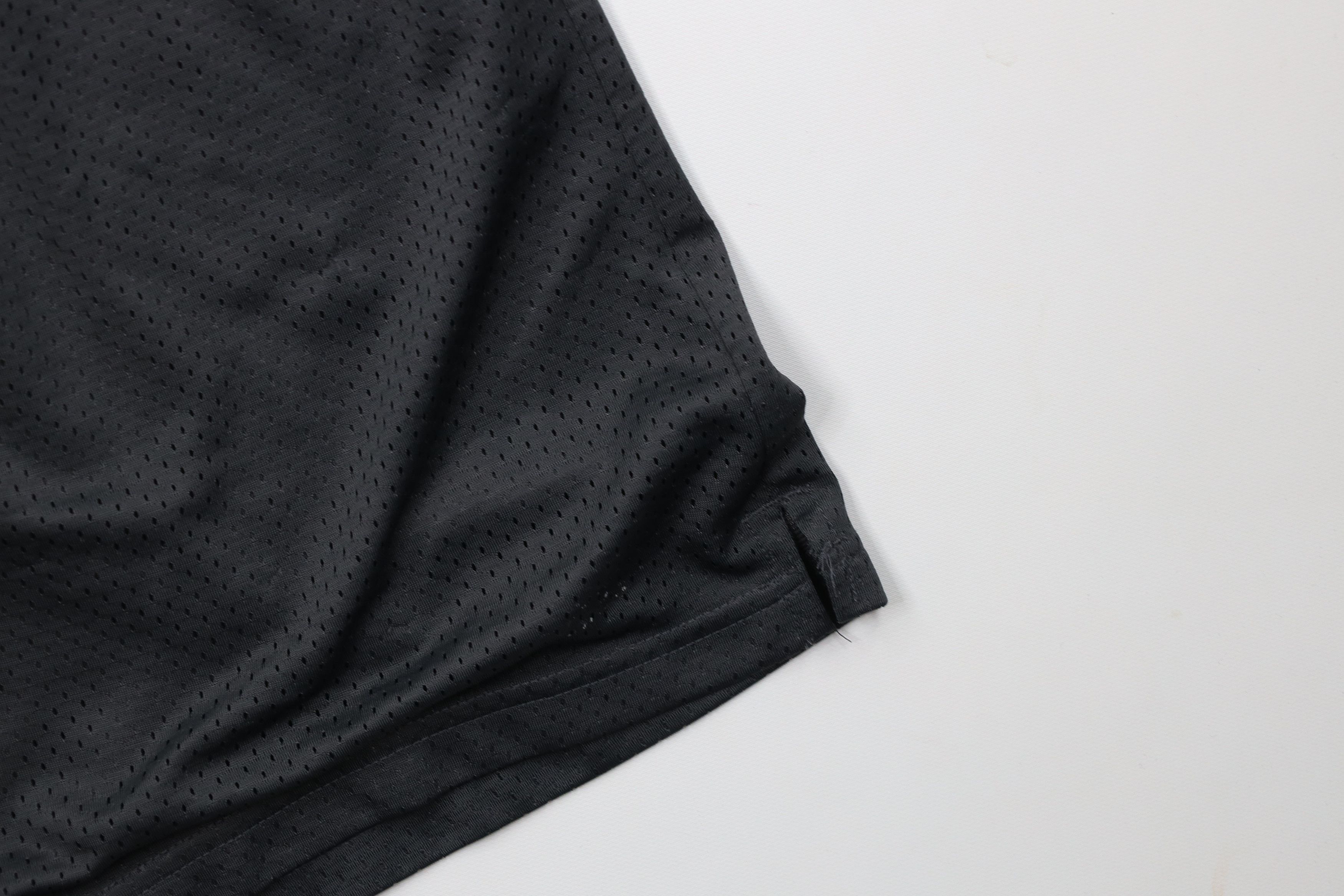 Vintage Vintage Y2K Streetwear Above Knee Gym Basketball Shorts Gray Size US 34 / EU 50 - 5 Thumbnail