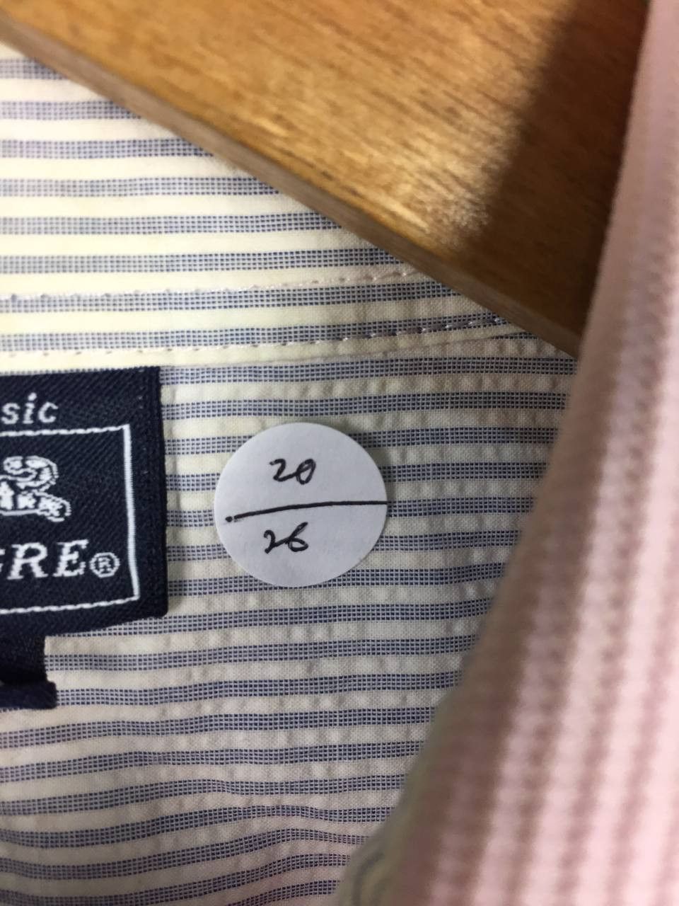 Le TIGRE Vtg Le Tigre The Classic Embroidered Logo Pocket Polo Shirt Size US M / EU 48-50 / 2 - 19 Thumbnail
