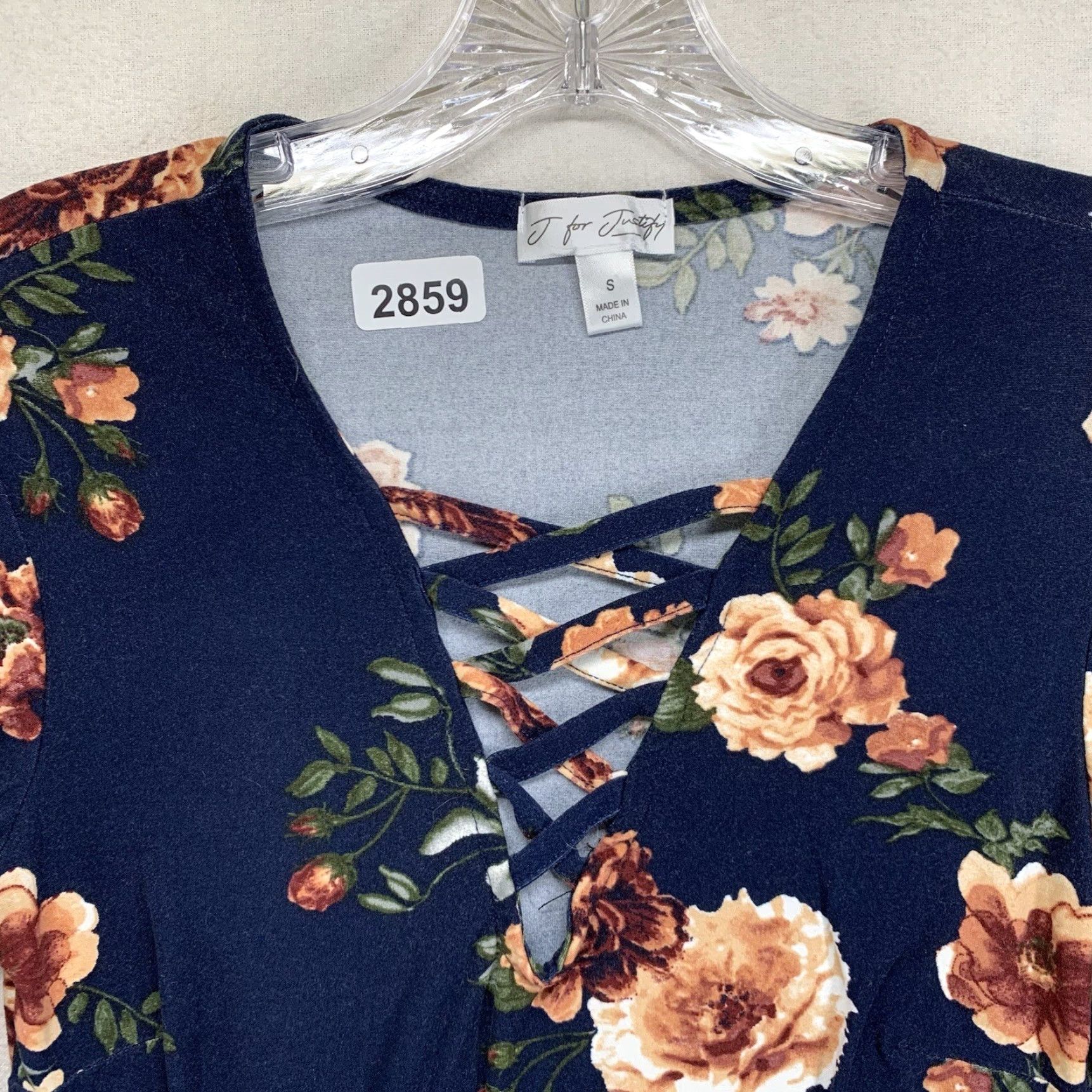 Vintage J for Justify Women Top Long Sleeve Floral Blue V-Neck Pullover XS S Size S / US 4 / IT 40 - 2 Thumbnail