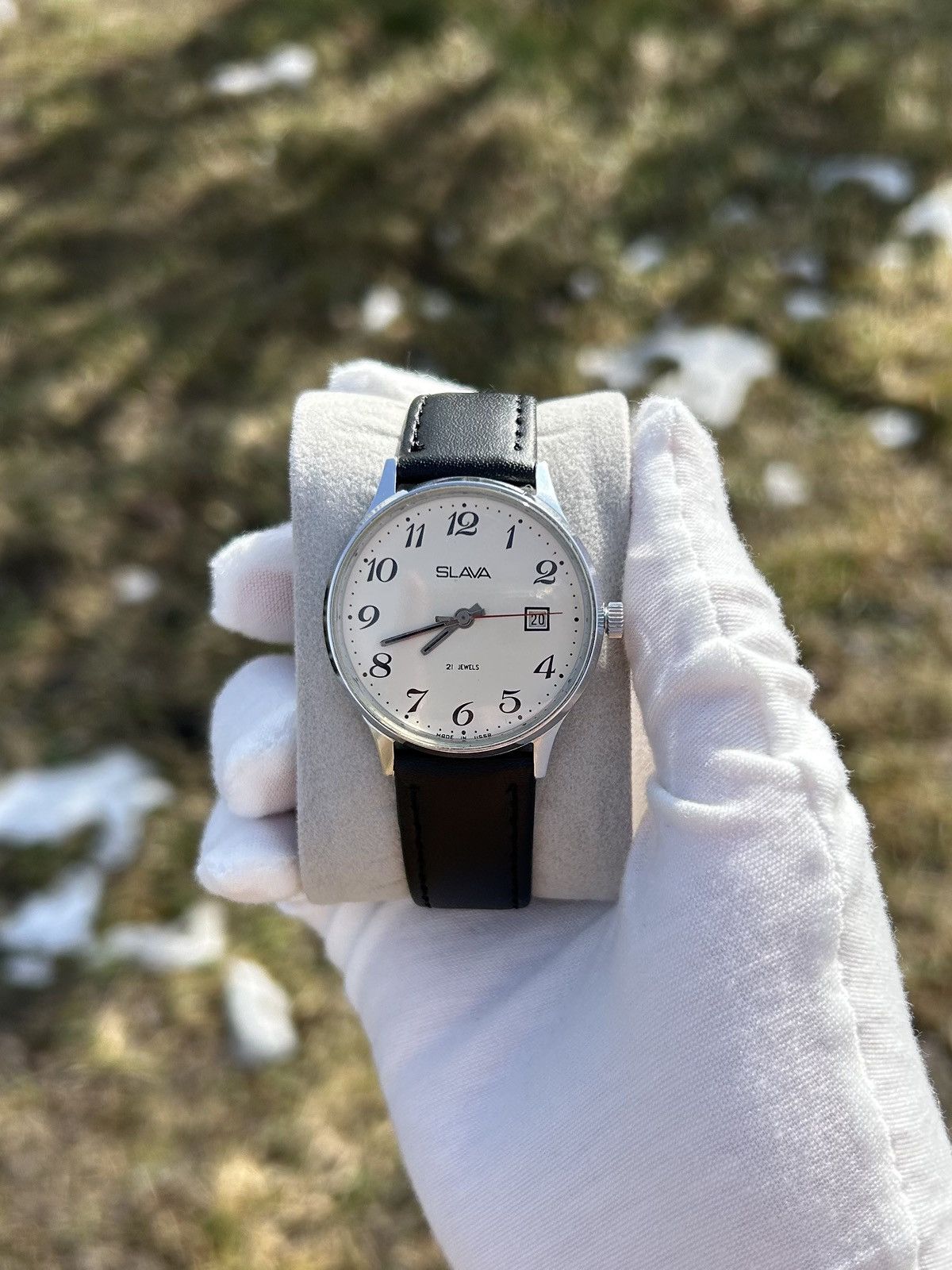 Vintage Vintage Watch Slava USSR Soviet Mechanical Retro 1980s Size ONE SIZE - 1 Thumbnail