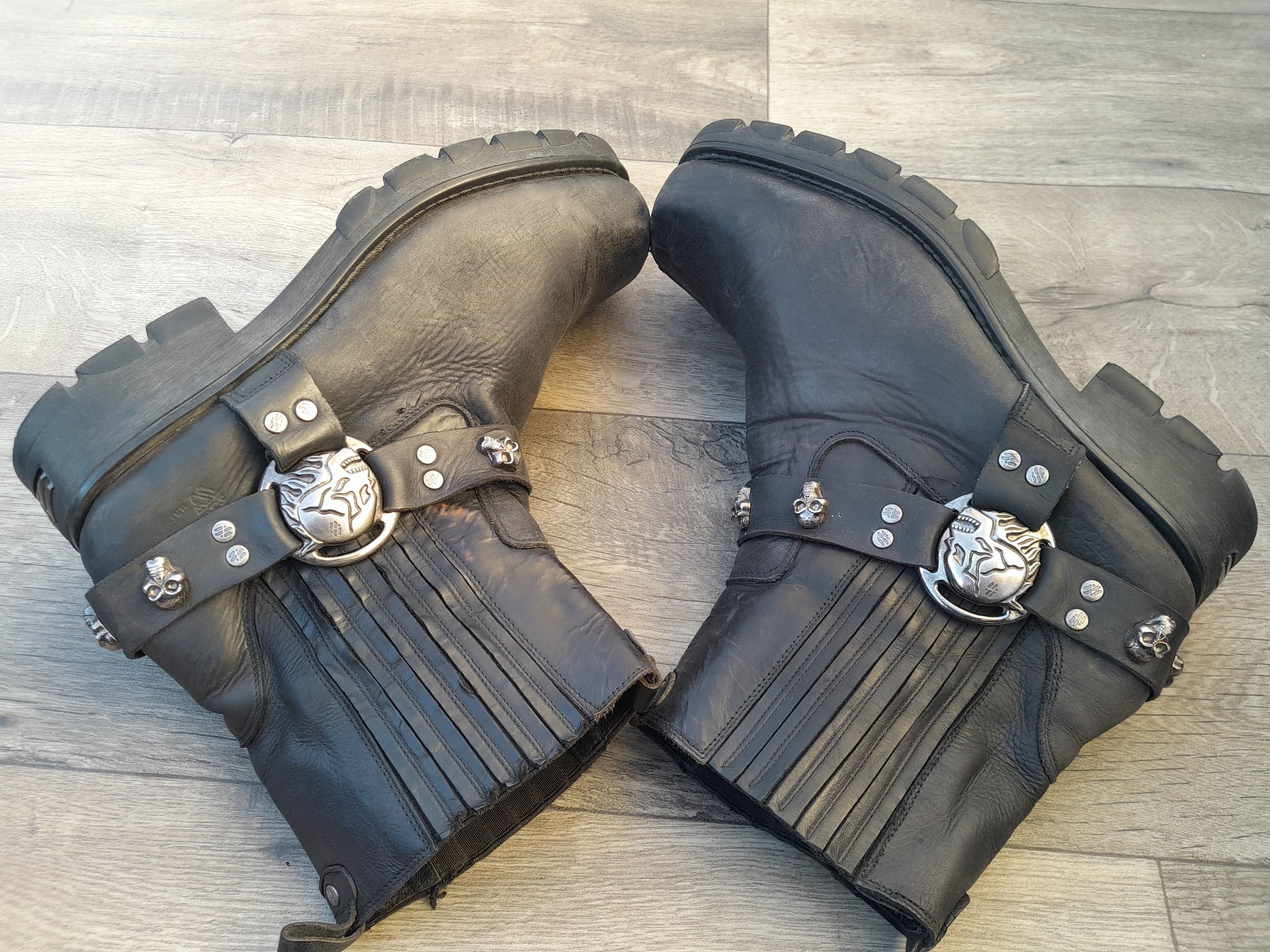New Rock New Rock M.7621-S1 black leather motorcycle ankle boots Size US 10 / EU 43 - 9 Thumbnail