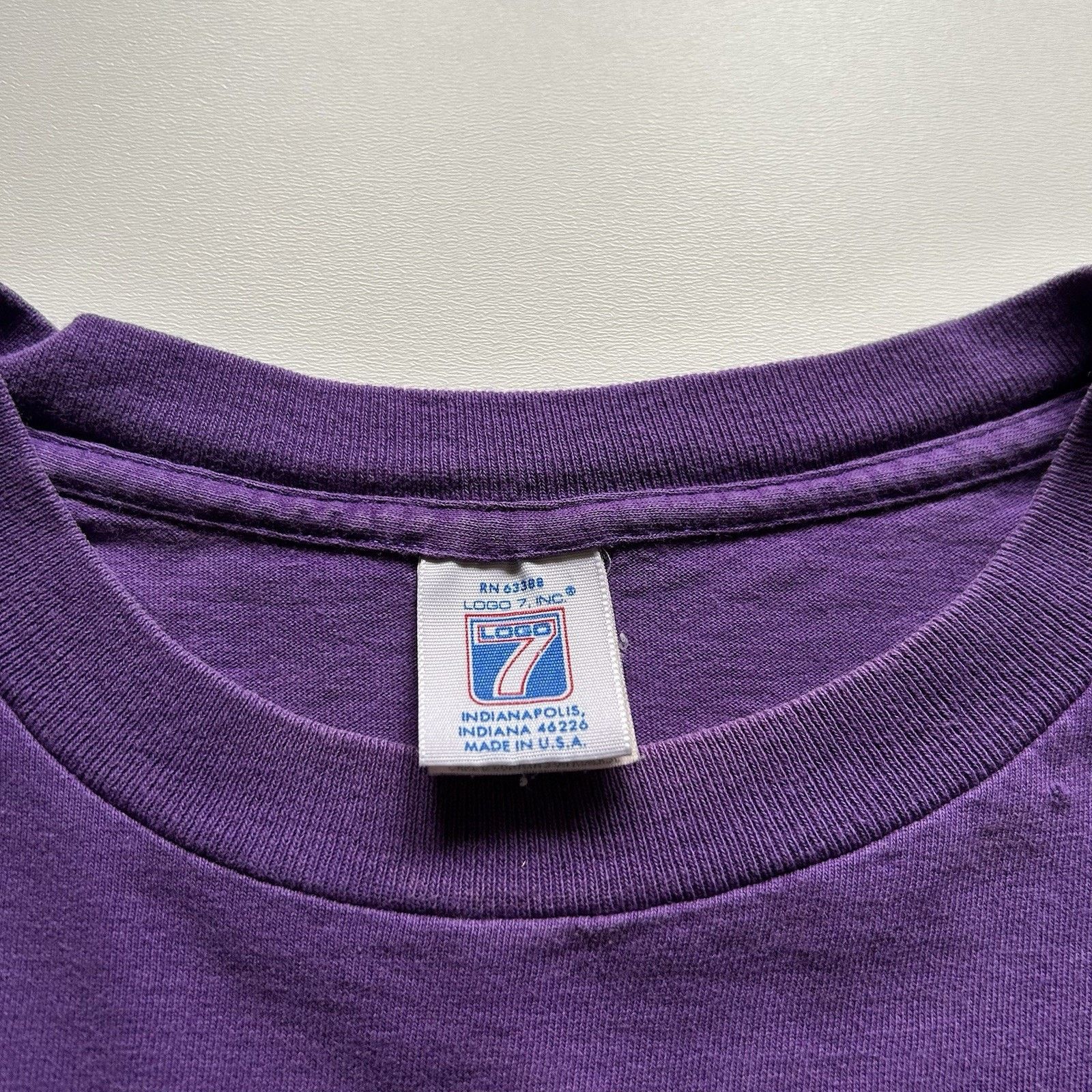 Logo 7 Vintage Phoenix Suns T-Shirt 90s NBA Logo 7 XL Made In USA Size US XL / EU 56 / 4 - 4 Thumbnail