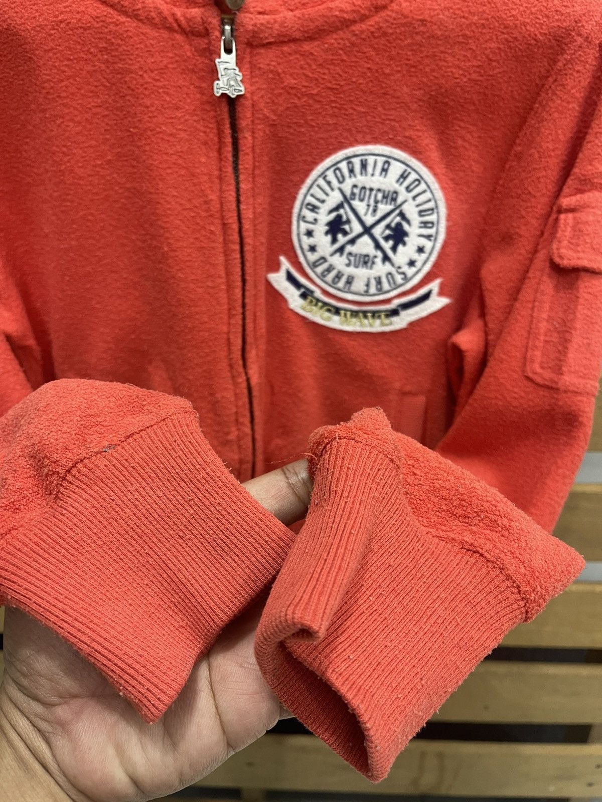 Gotcha Vtg GOTCHA "Remember Your Roots" Terry Cloth Zip Hoodie Size S / US 4 / IT 40 - 12 Thumbnail