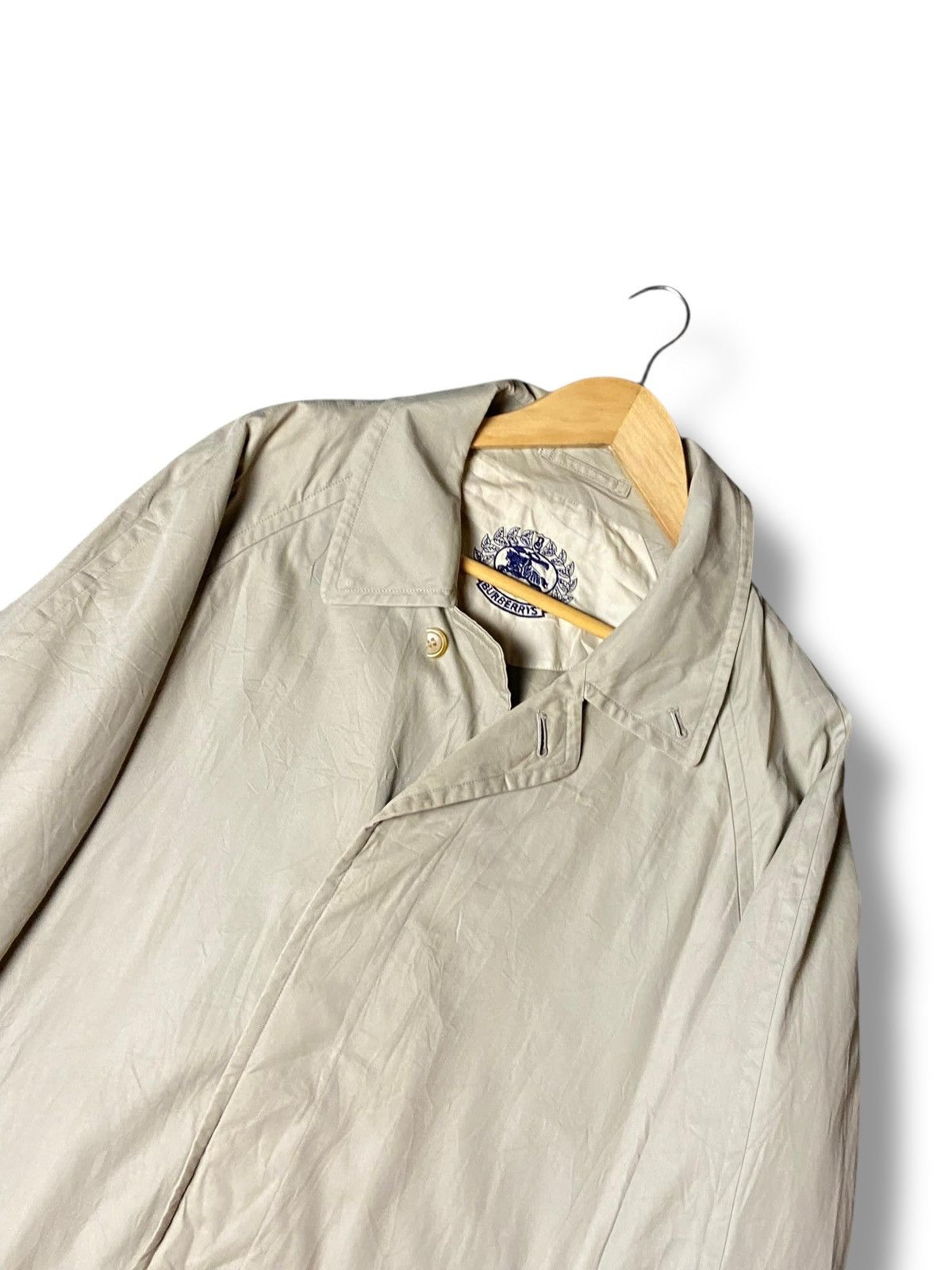 Burberry × Designer × Vintage Vintage BURBERRY’S Hidden Button Long Jacket (122) Size US S / EU 44-46 / 1 - 6 Thumbnail