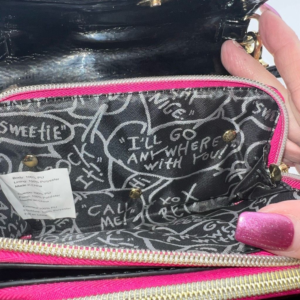 Betsey Johnson Betsey Johnson Heart Quilted Love Letter Cross Body Bag Clut Size ONE SIZE - 12 Thumbnail