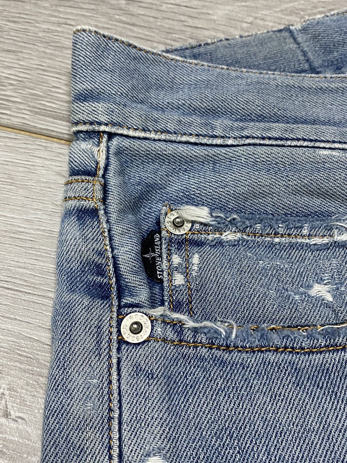 Vintage Stone Island badge distressed denim jeans Size US 32 / EU 48 - 13 Thumbnail