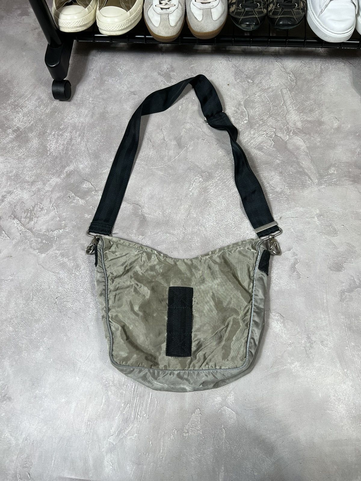 Other Vintage Belstaff Silver Nylon Bag Size ONE SIZE - 12 Thumbnail