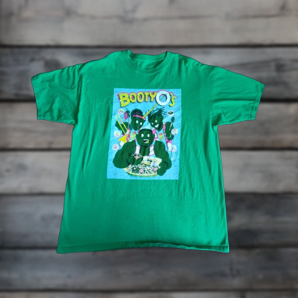 Vintage VINTAGE WWE SHIRT Men XL/XXL Green Graphic Tee WWE Logo 2010s Wrestling Mens Large Graphic Tee Size US XL / EU 56 / 4 - 1 Thumbnail
