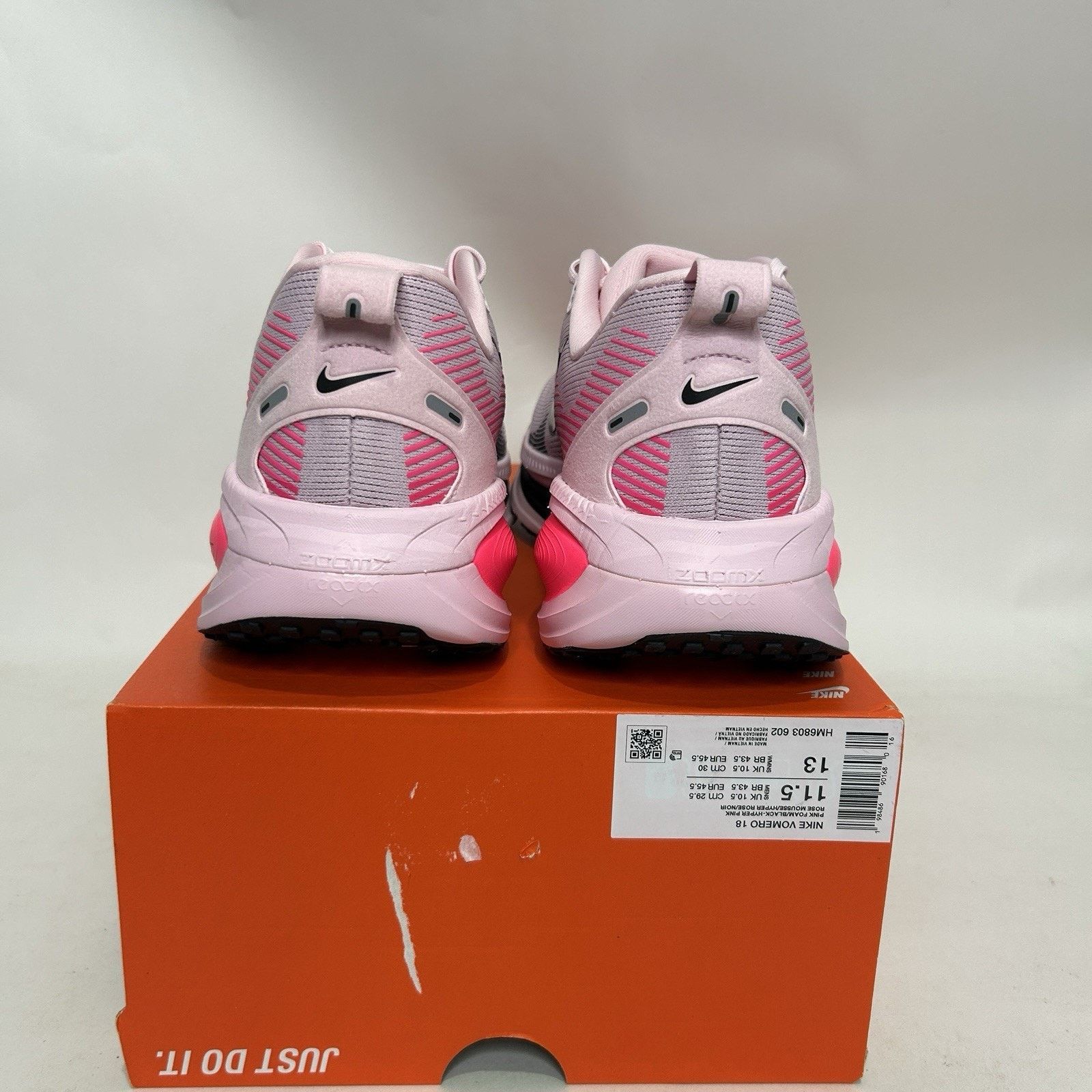 Nike Nike Vomero 18 “Pink Foam Hyper Pink Black” HM6803-602 Size US 11.5 / EU 44-45 - 4 Thumbnail