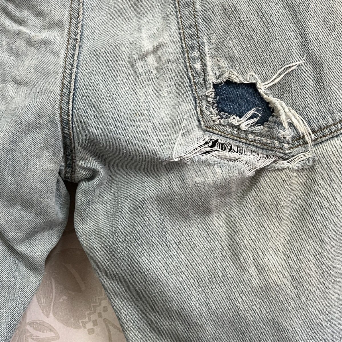 Dolce & Gabbana Distressed Runway Dolce & Gabbana Denim Classic 14 Size US 34 / EU 50 - 12 Thumbnail