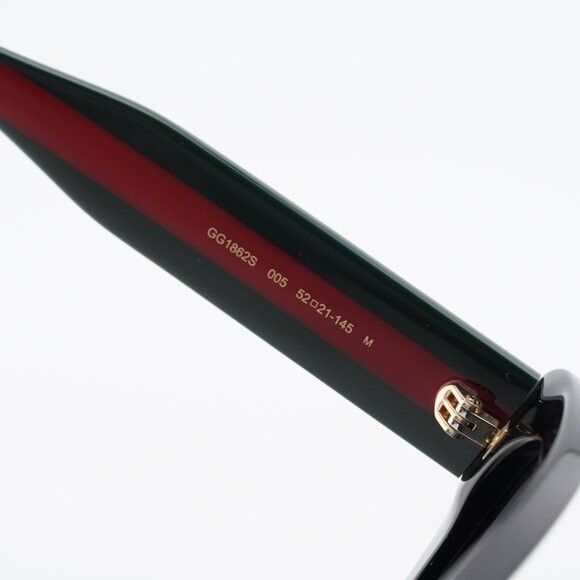 Gucci GG1862S 005 Sunglasses Black/Green Cat Eye Frame, Grey