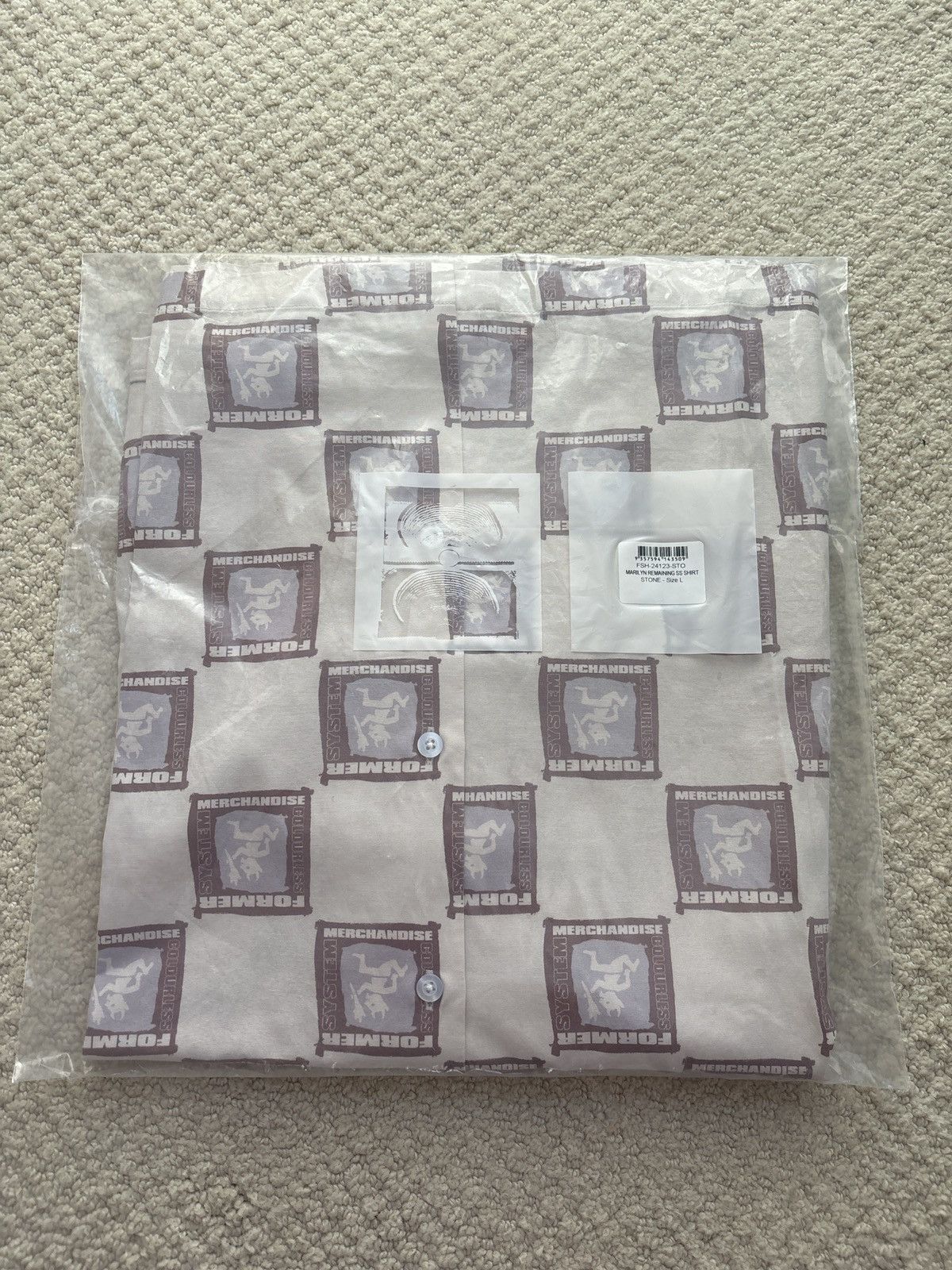 Other Marilyn Remaining SS Shirt Size US L / EU 52-54 / 3 - 4 Thumbnail