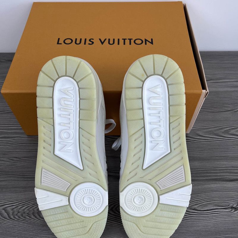 Louis Vuitton Louis Vuitton Trainer White Low Top Fashion Sneakers -2508 Size US 9.5 / IT 39.5 - 4 Thumbnail