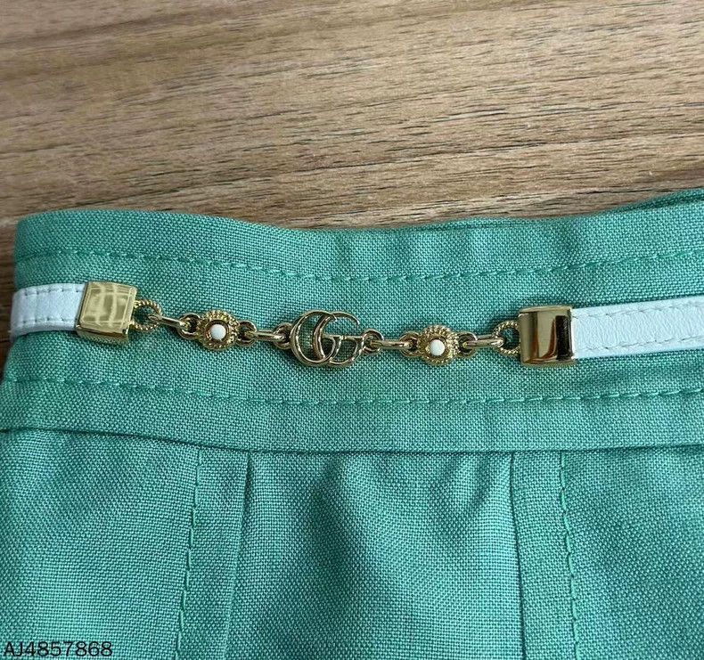 Gucci Gucci Chain A-line skirt 2504-Nextarrow Size 24" / US 00 / IT 34 - 4 Thumbnail