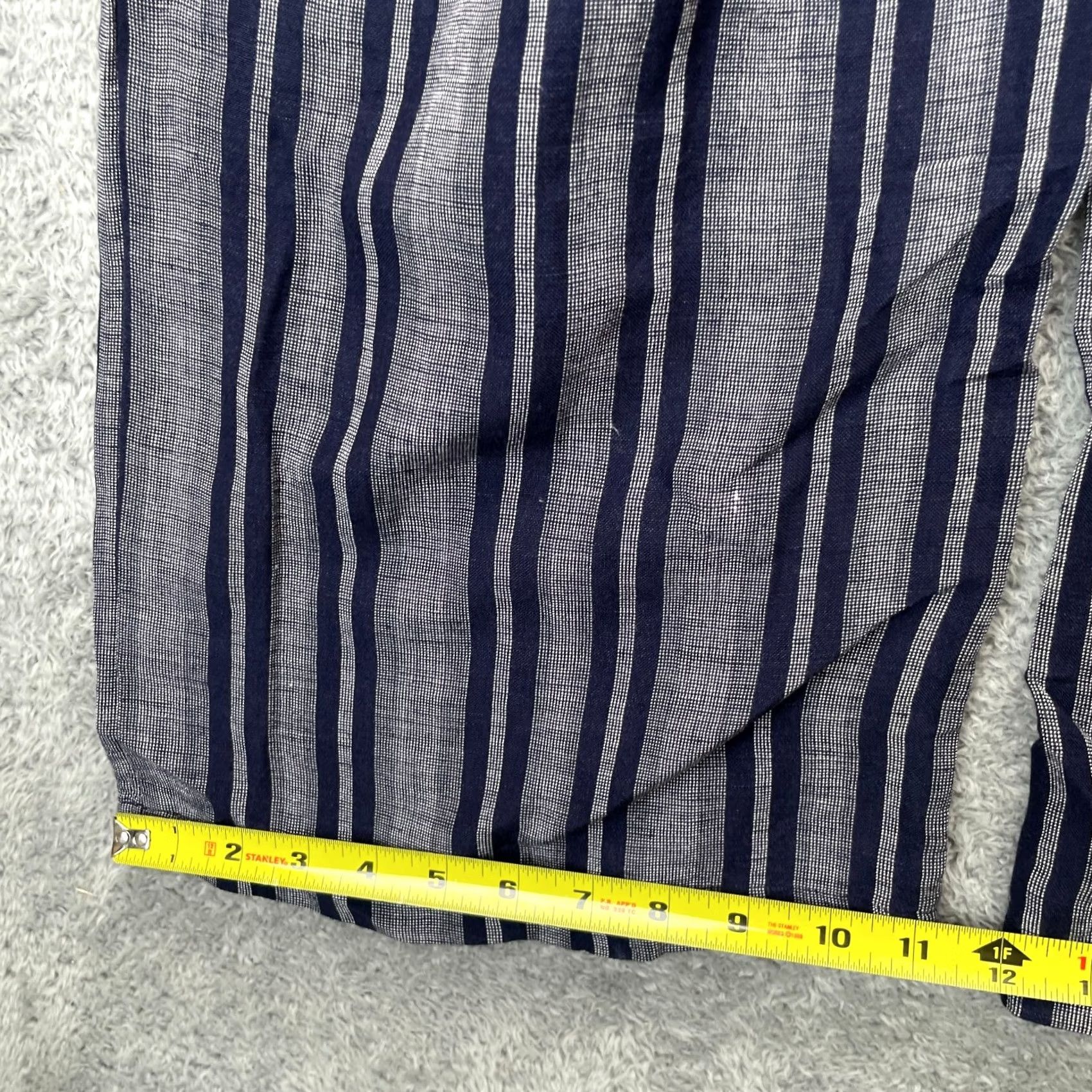 Merona Merona Pants Womens Small Gray Pinstripe Linen Wide-Leg Elastic Waist Drawstring Shorts Size 28" / US 6 / IT 42 - 7 Thumbnail