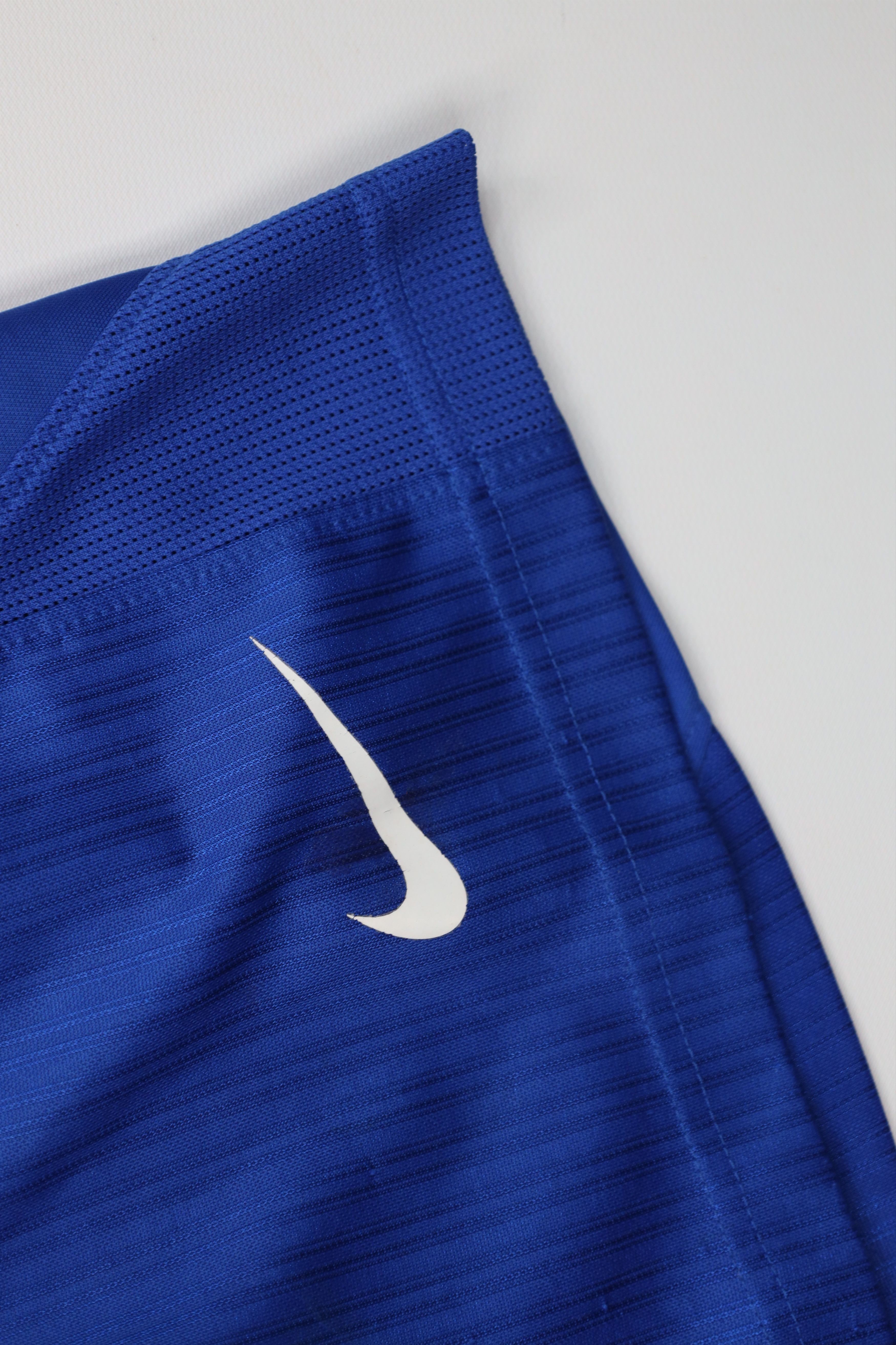 Nike Vintage Y2K Nike Striped Dazzle Basketball Shorts Blue Size US 30 / EU 46 - 5 Thumbnail
